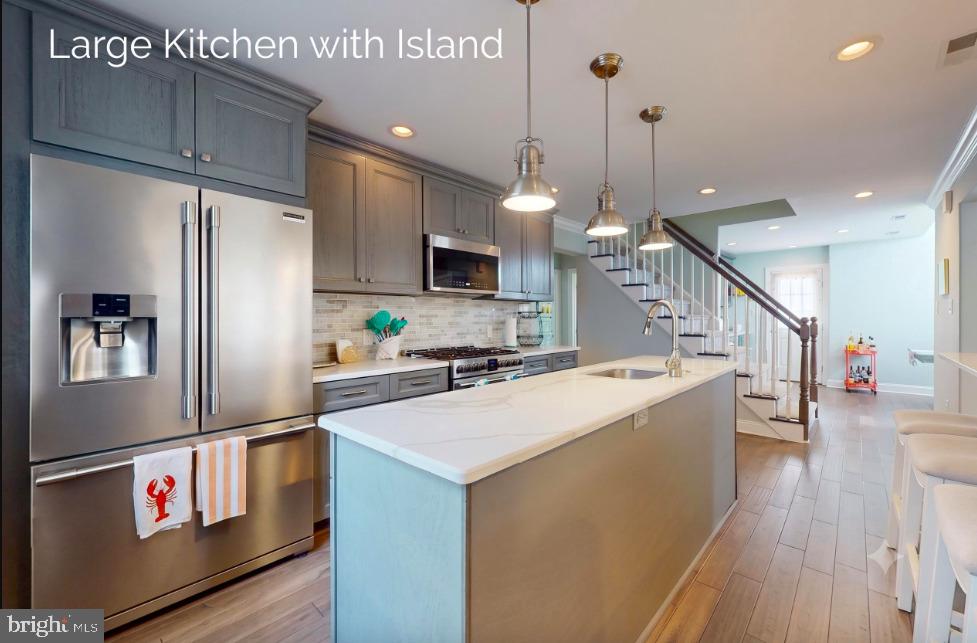 713 W BRIGANTINE AVENUE