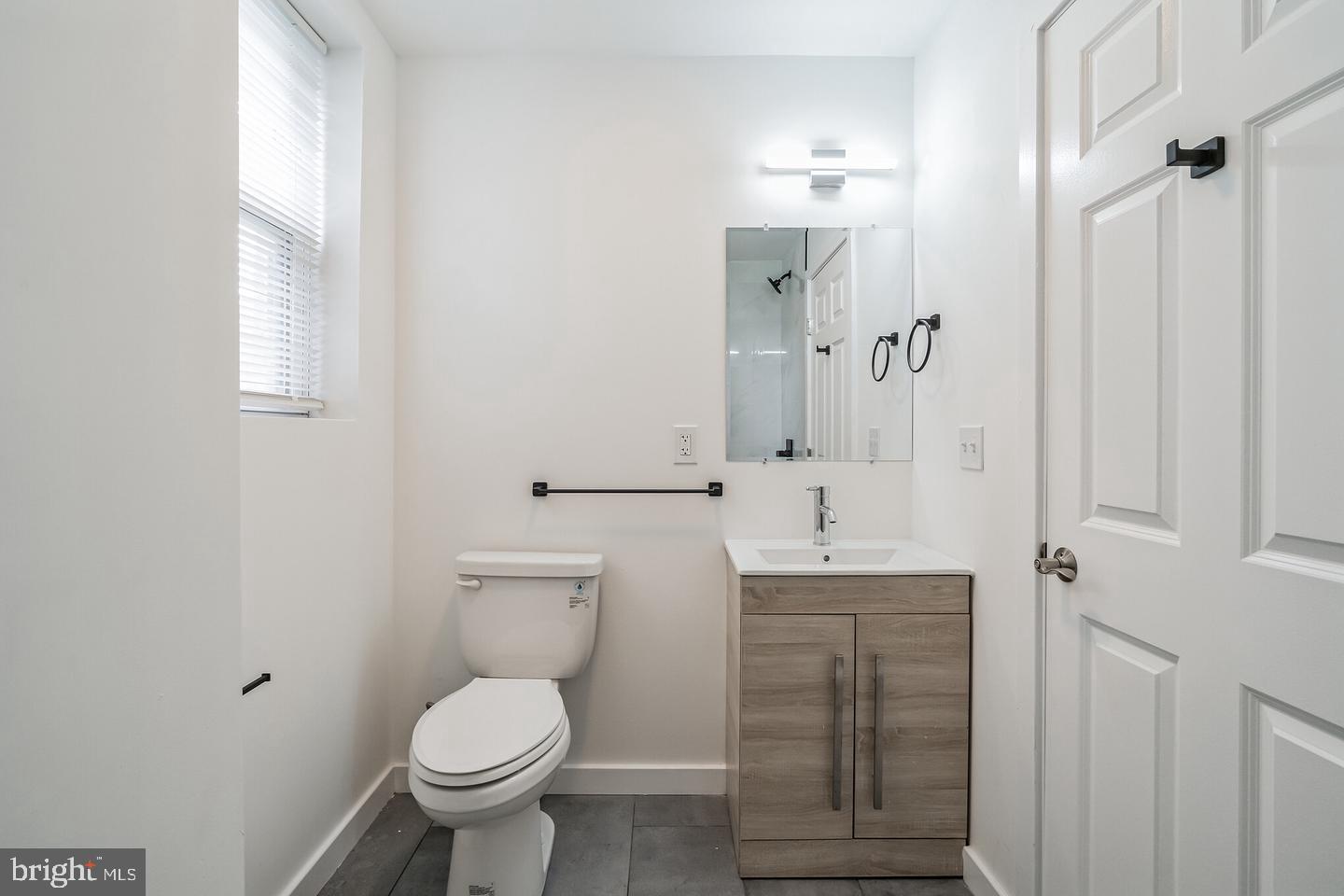 UNIVERSITY CITY - Residential Lease