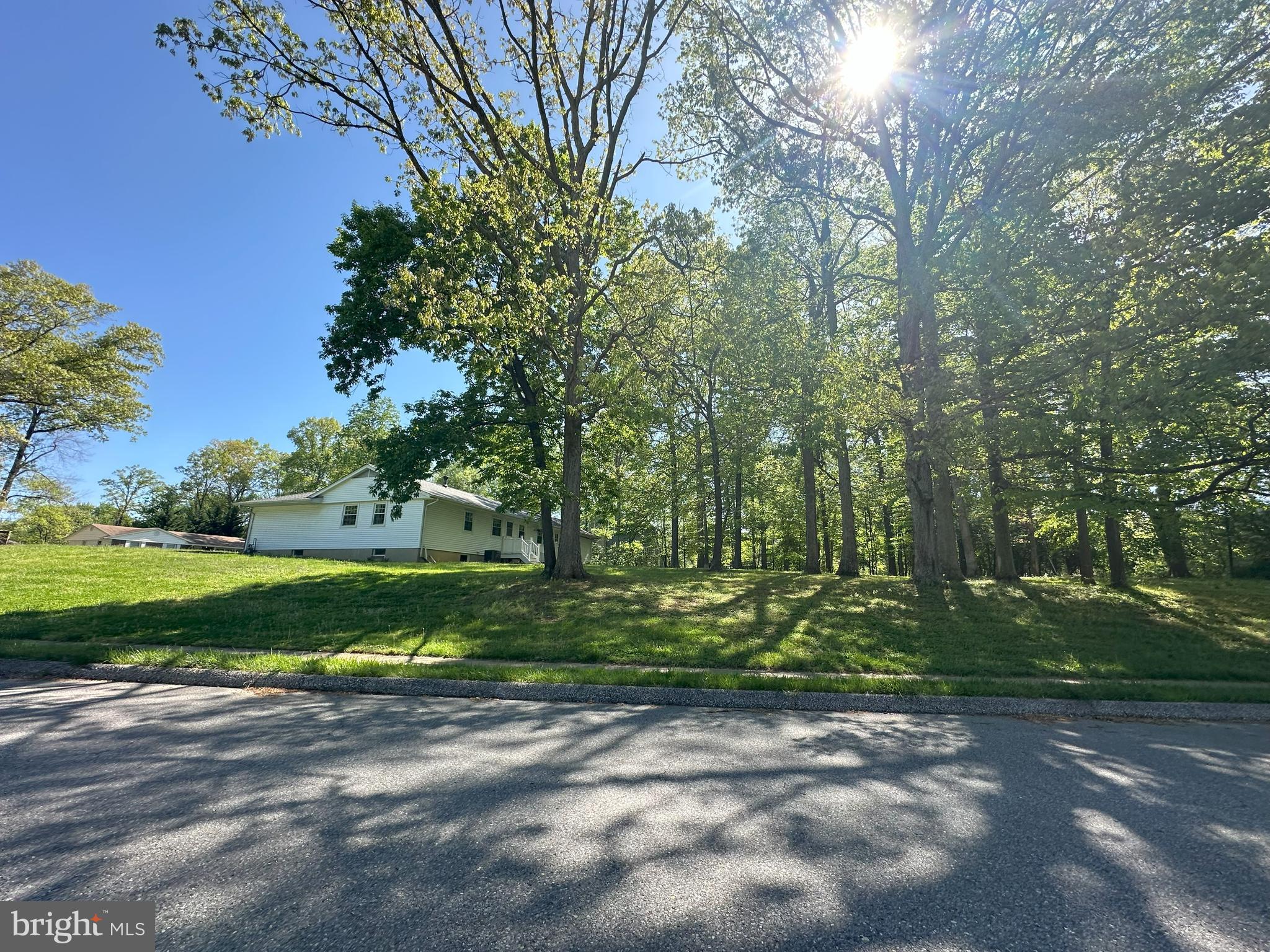 HAMMOND VILLAGE - Residential