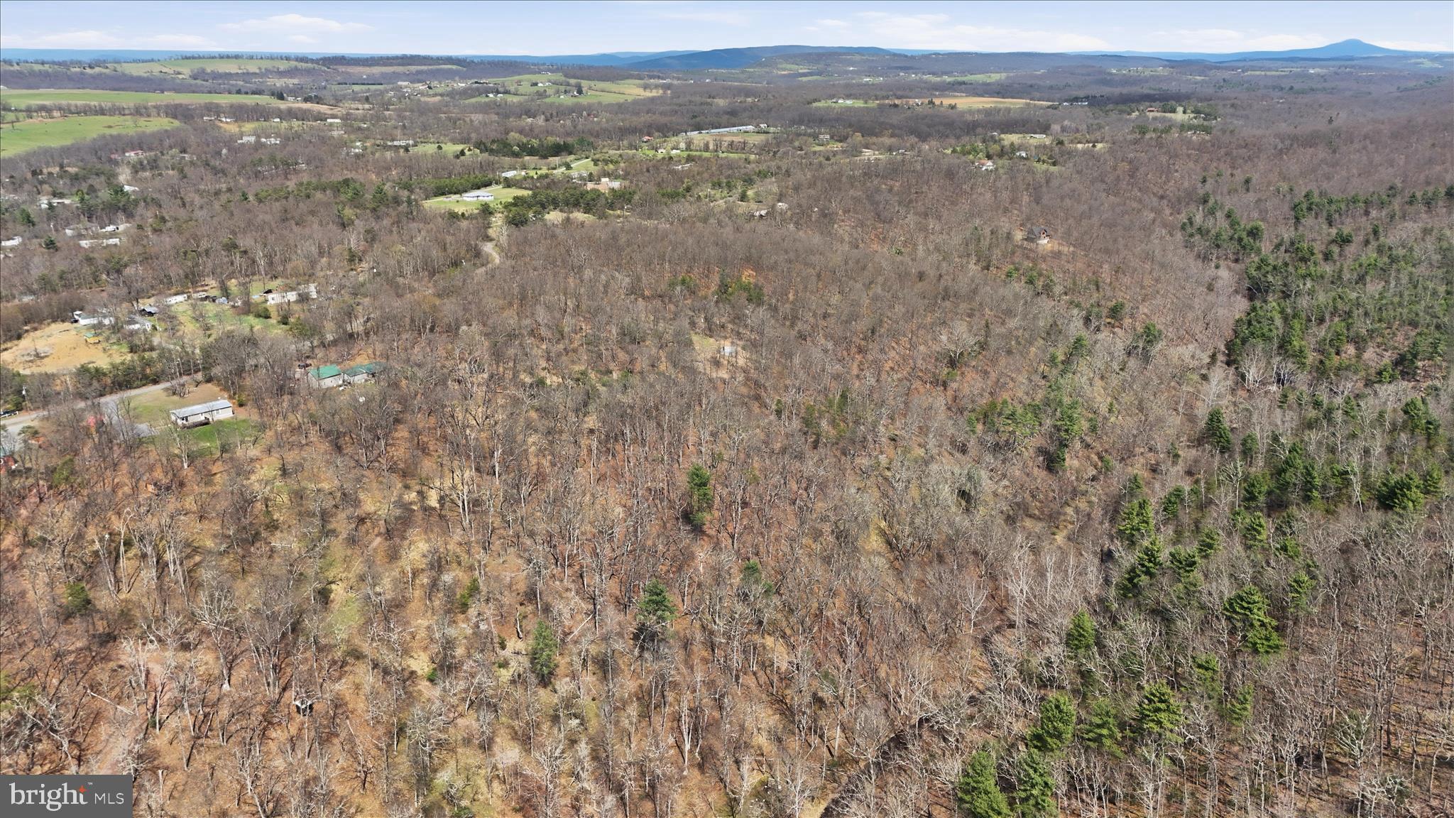 PEACH LAKE FARMS - Land