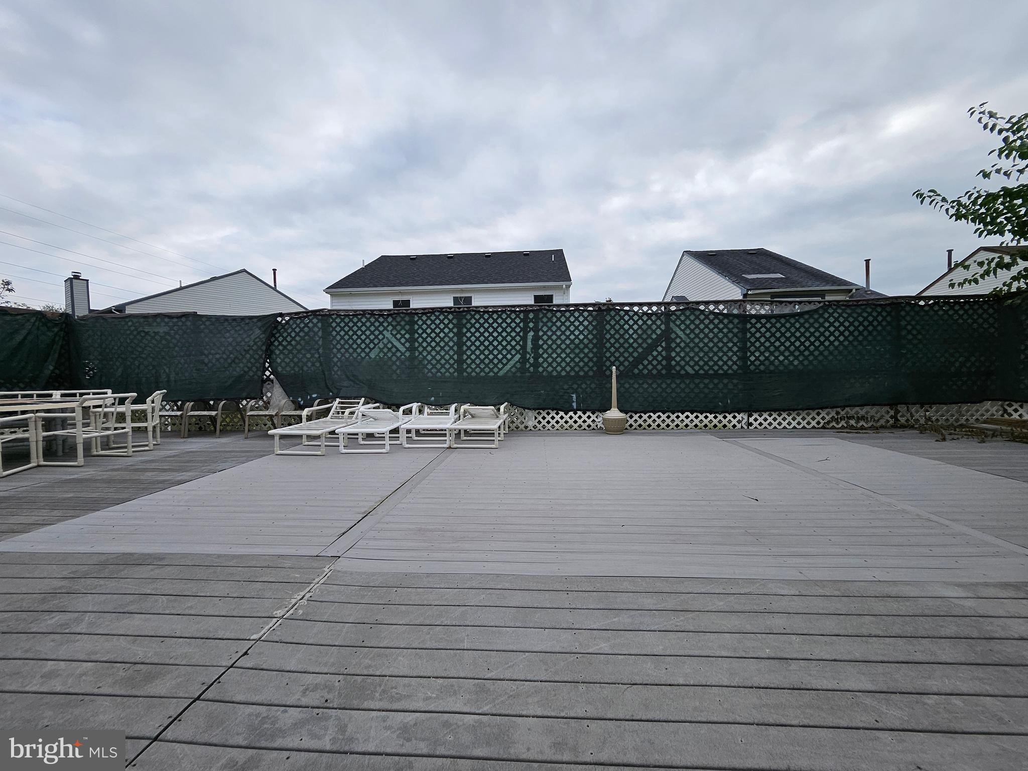 BUSTLETON - Residential