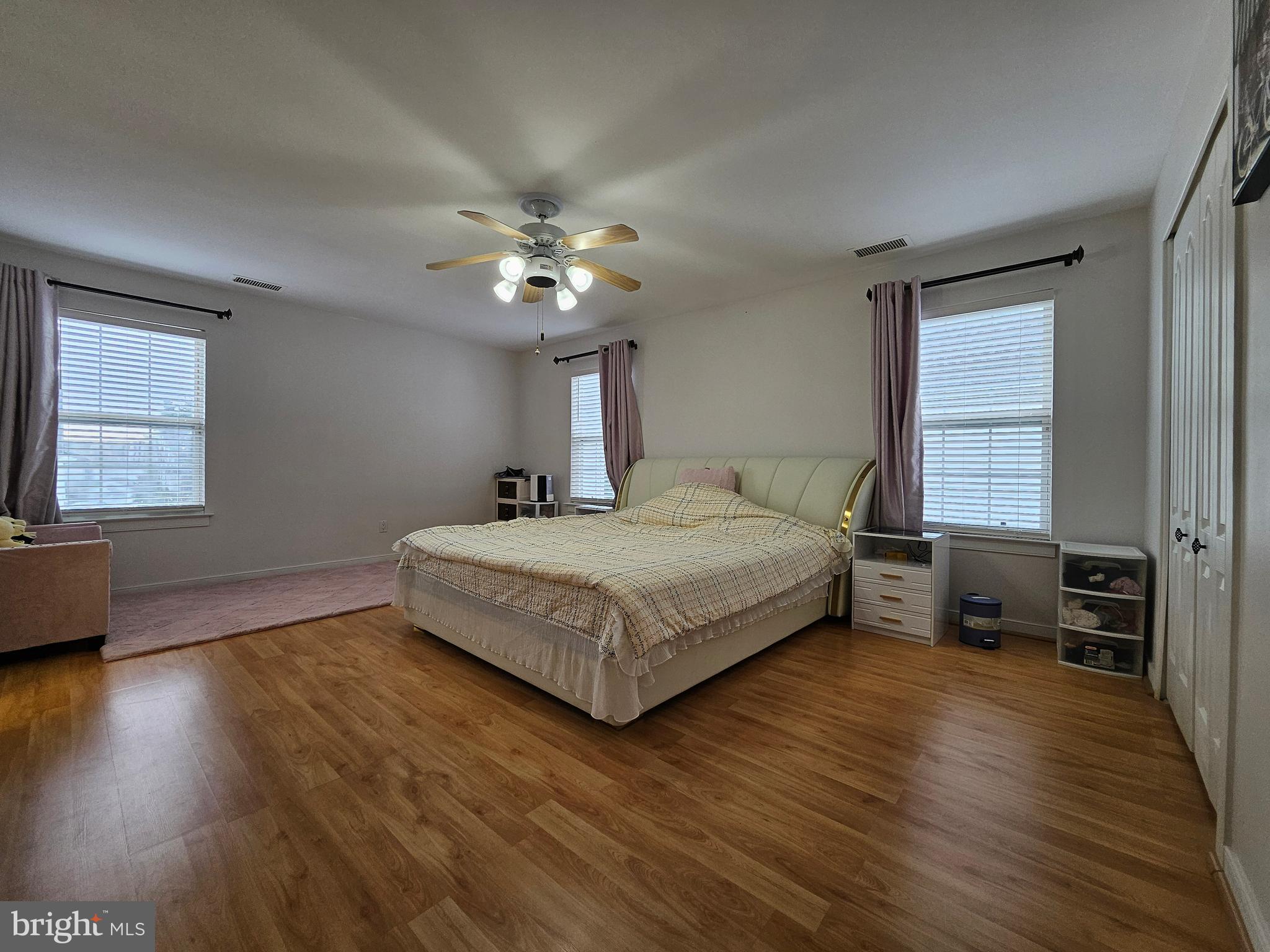 BUSTLETON - Residential