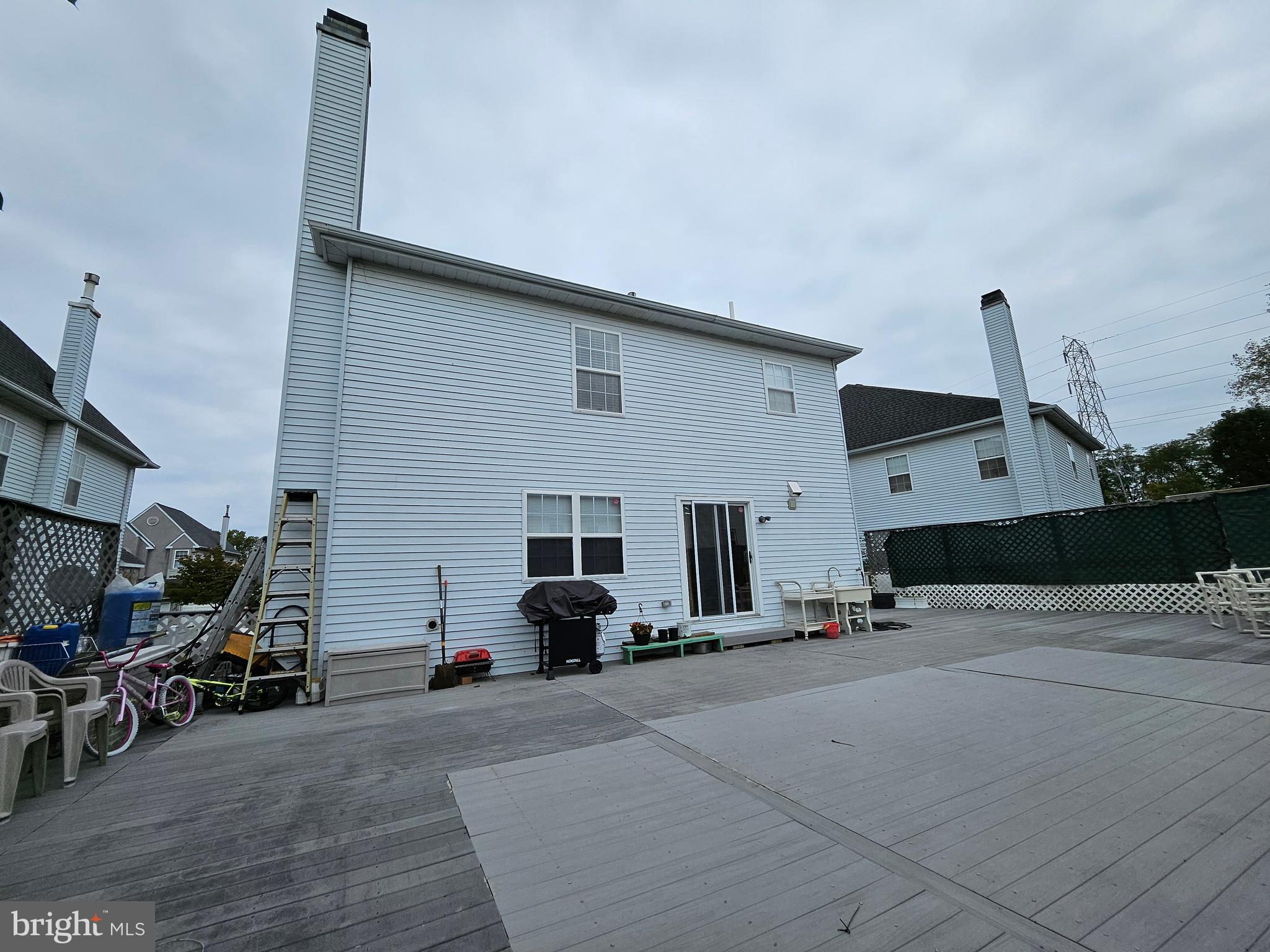 BUSTLETON - Residential