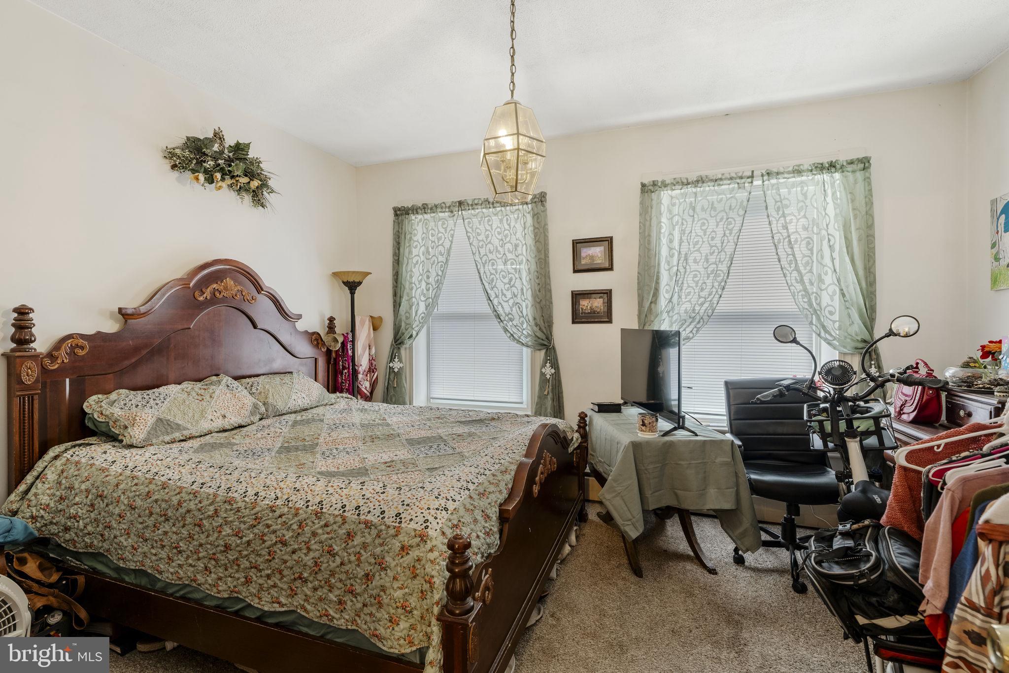 MANHEIM BOROUGH - Residential Income