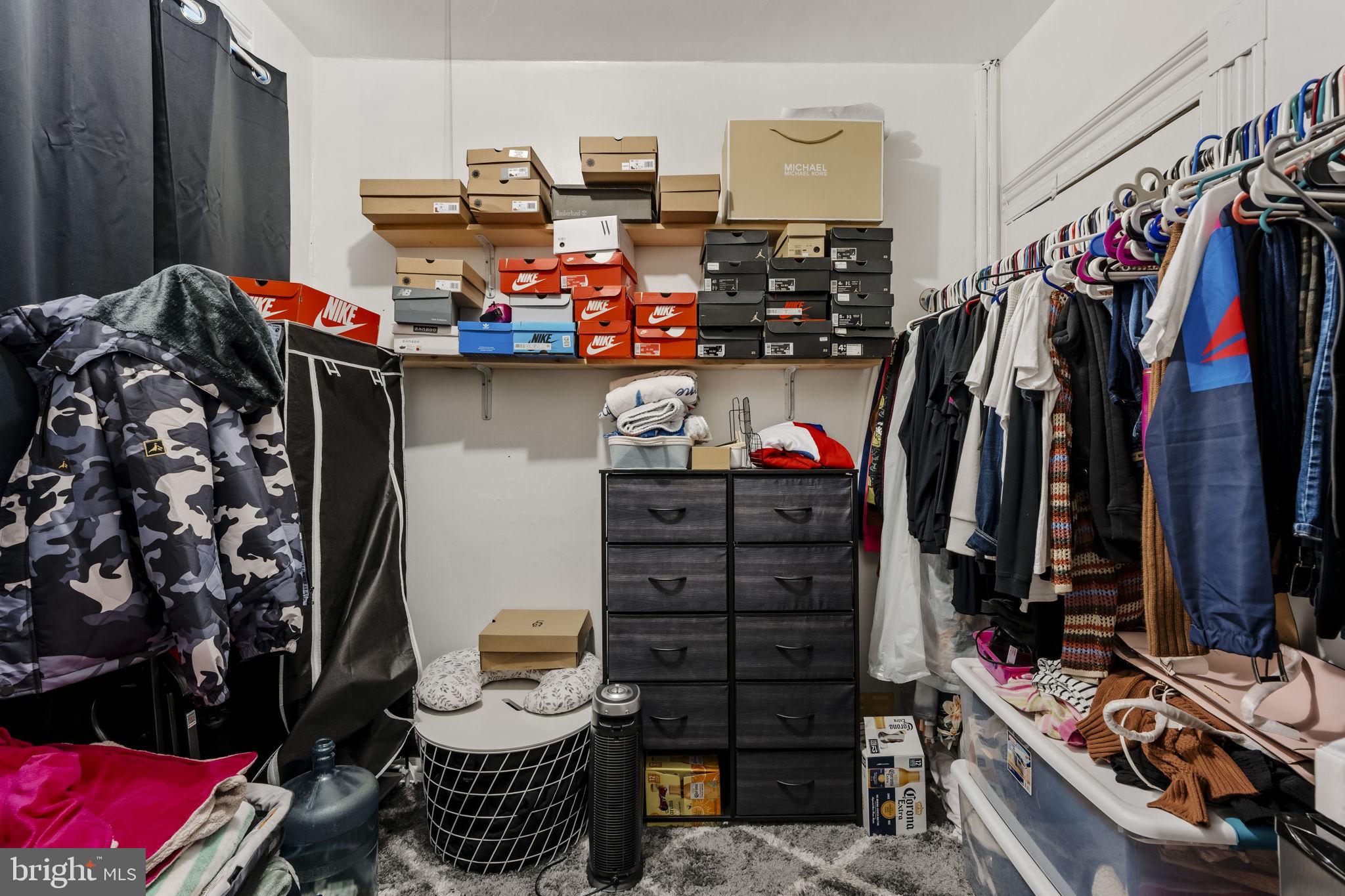 MANHEIM BOROUGH - Residential Income