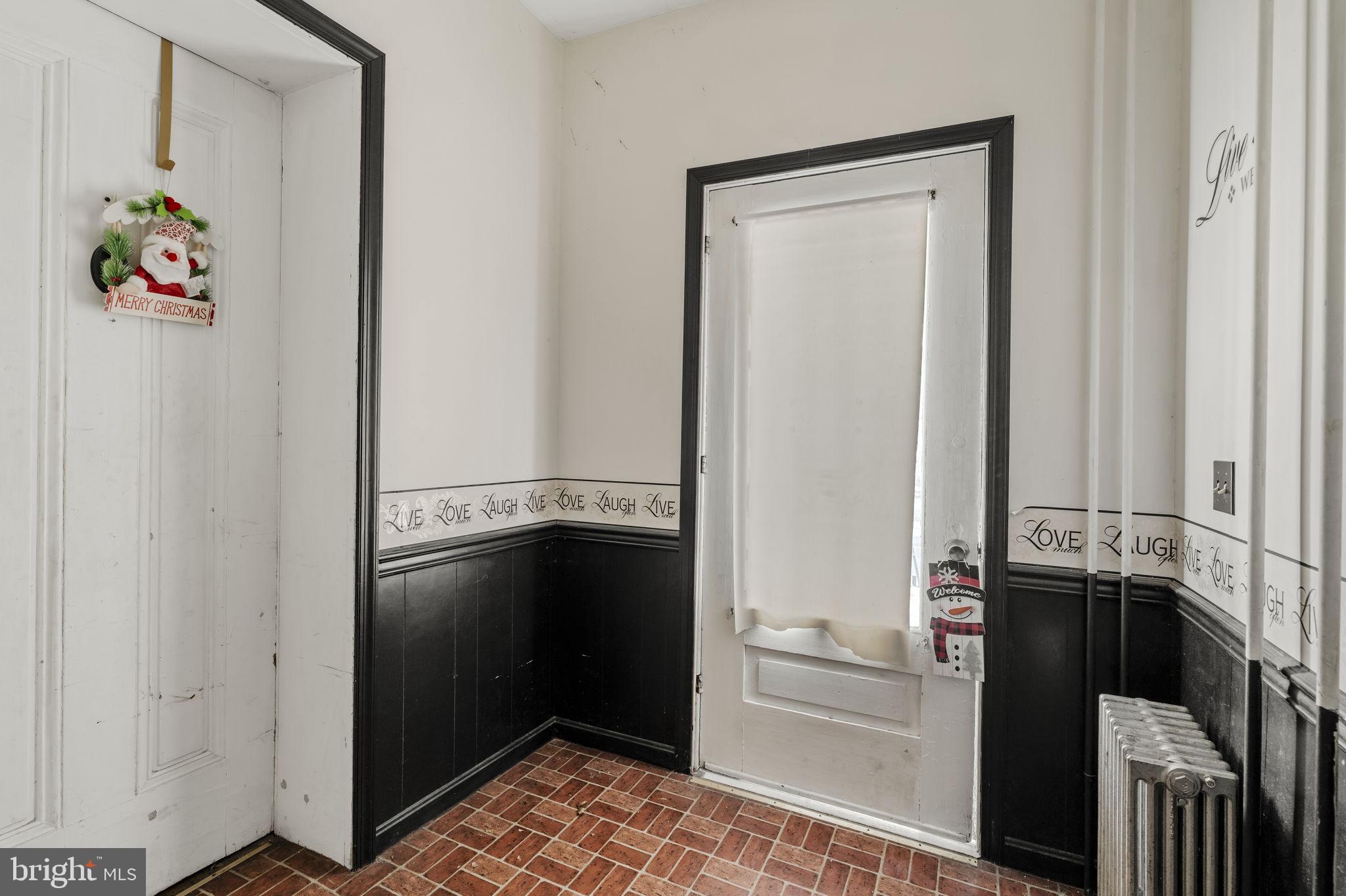 MANHEIM BOROUGH - Residential Income