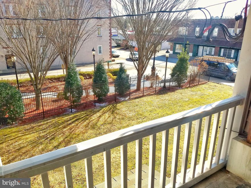 Recently renovated and full of stylish features, this one bedroom apartment is available now.  Private parking and HEAT are included in the rent!  Inside you will find stainless steel appliances, white shaker cabinets, granite countertop, subway tile backsplash, custom wood ceiling in the kitchen and dining area, built-ins, balcony and more!  Shared laundry room is on the first floor.  No pets and no smoking allowed - no exceptions.  Schedule your tour today! Square footage measurement is an estimate.