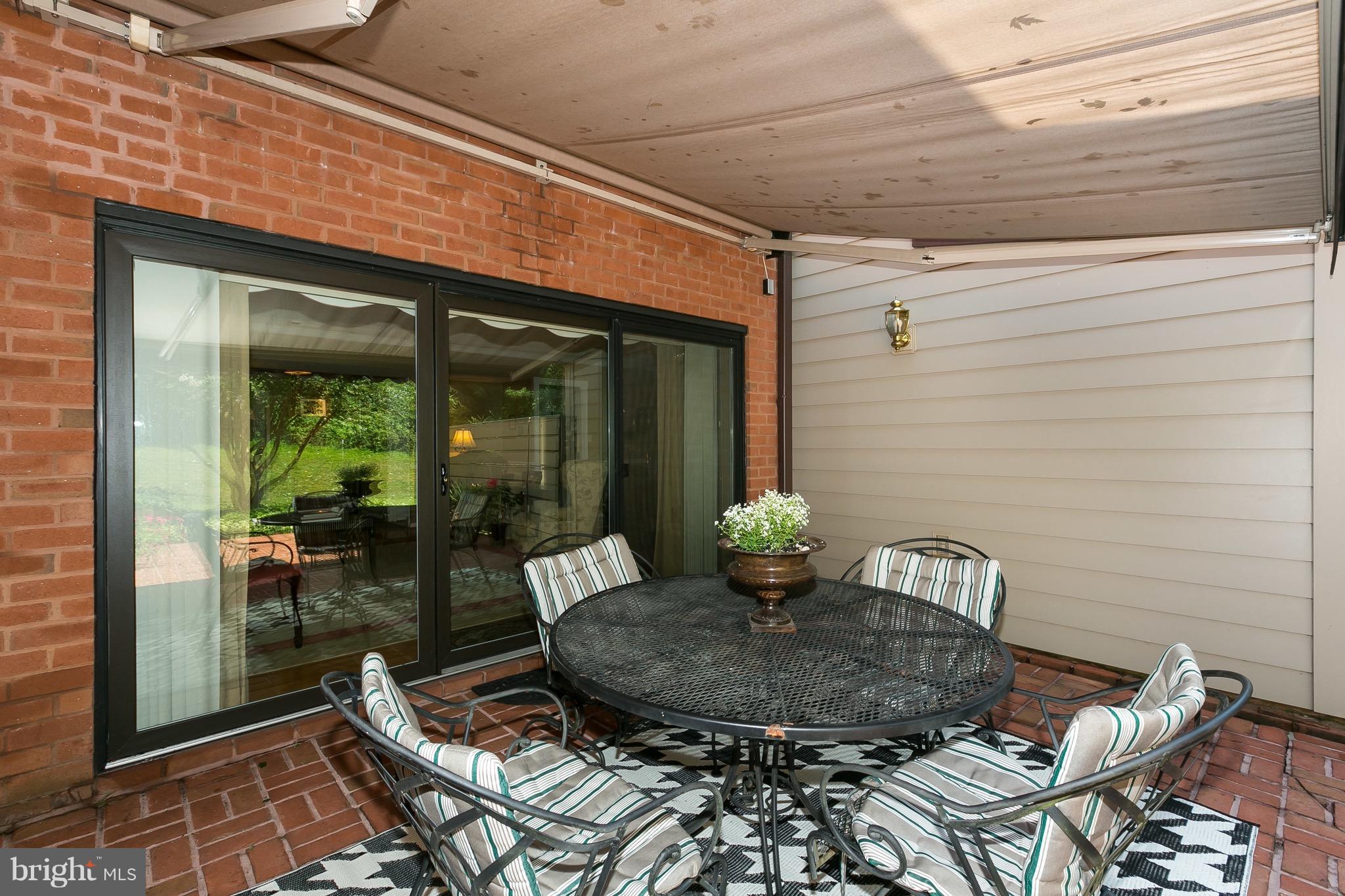 DEERFOX - Residential