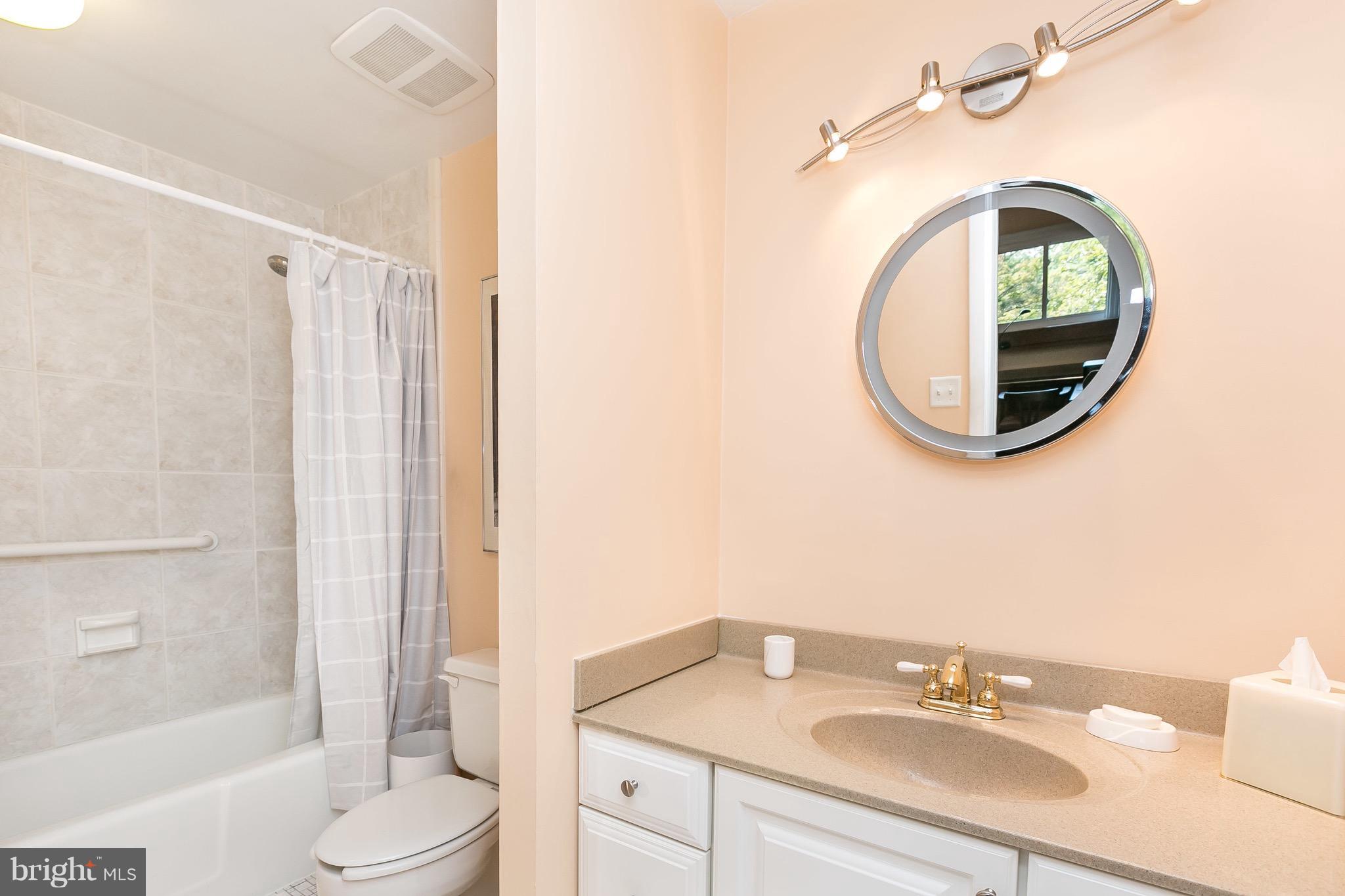 DEERFOX - Residential