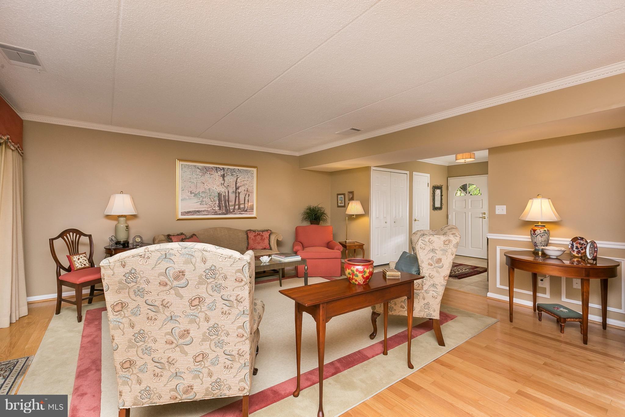 DEERFOX - Residential