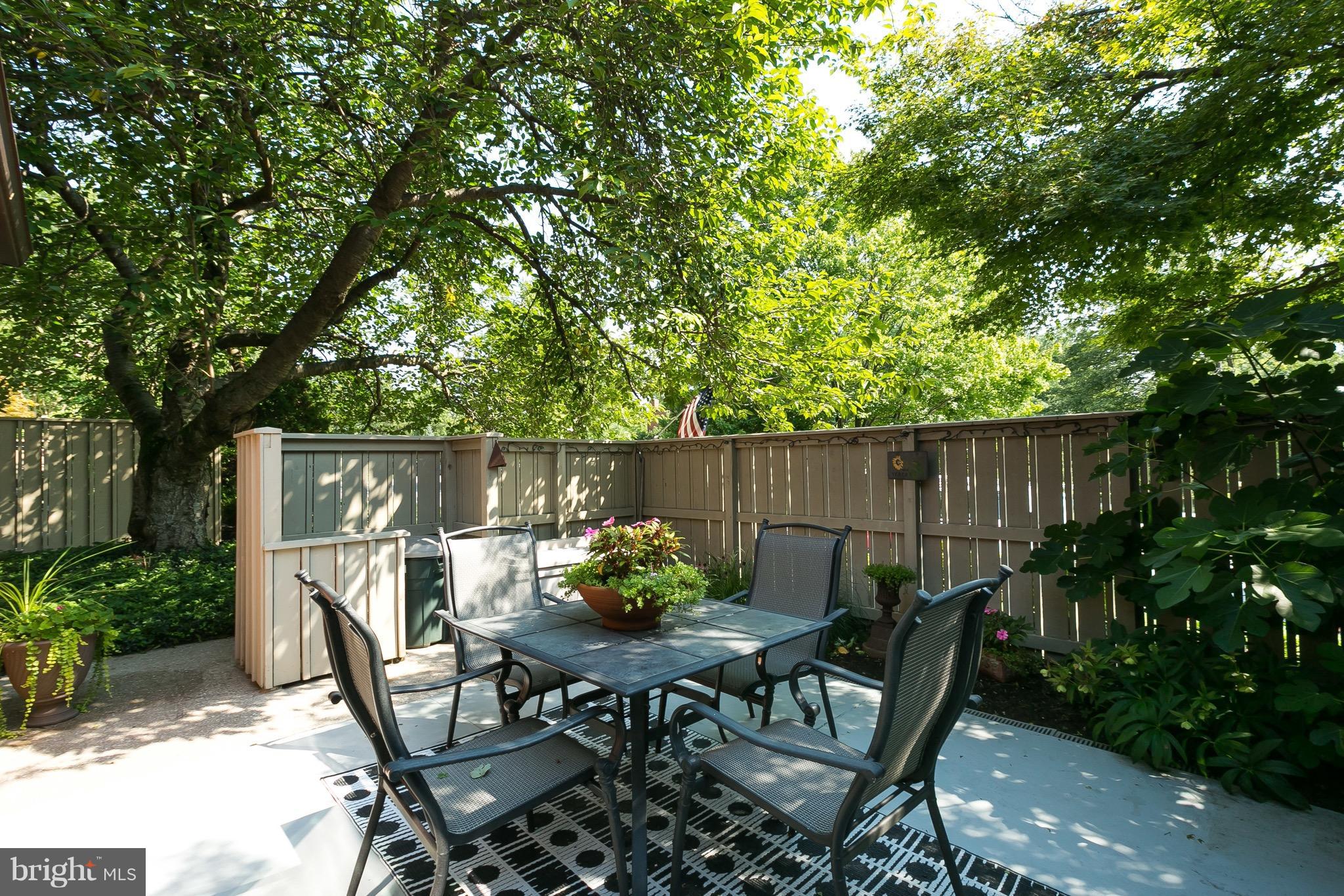 DEERFOX - Residential