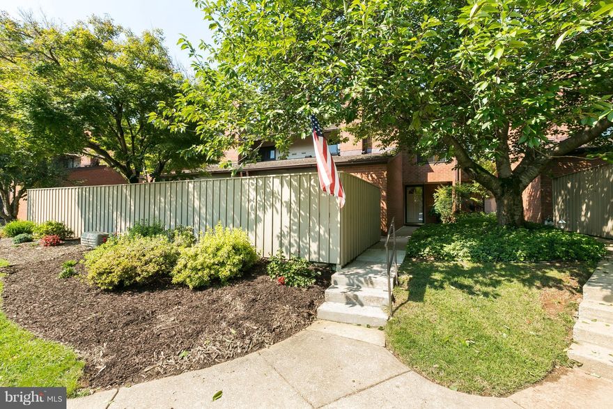 3 Bedroom, 2 full bath & 1/2 bath in highly desirable Deerfox. Bright kitchen, LR and DR w/ hardwood. SS appliances and breakfast counter.  Large Master w/ walk-in closet and bath ensuite. New carpet and fresh paint on upper level.  FR w/ wood FP leading to shaded courtyard. Beautiful brick patio w/ retractable awning overlooks private rear yard.  Pool, yard care, snow removal incl.