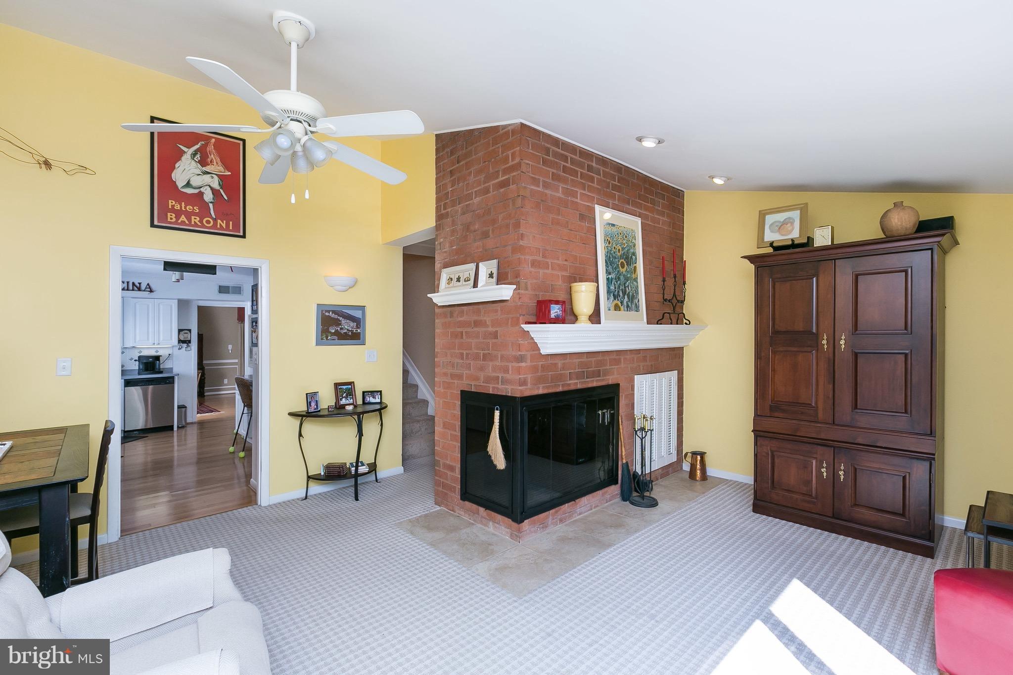 DEERFOX - Residential