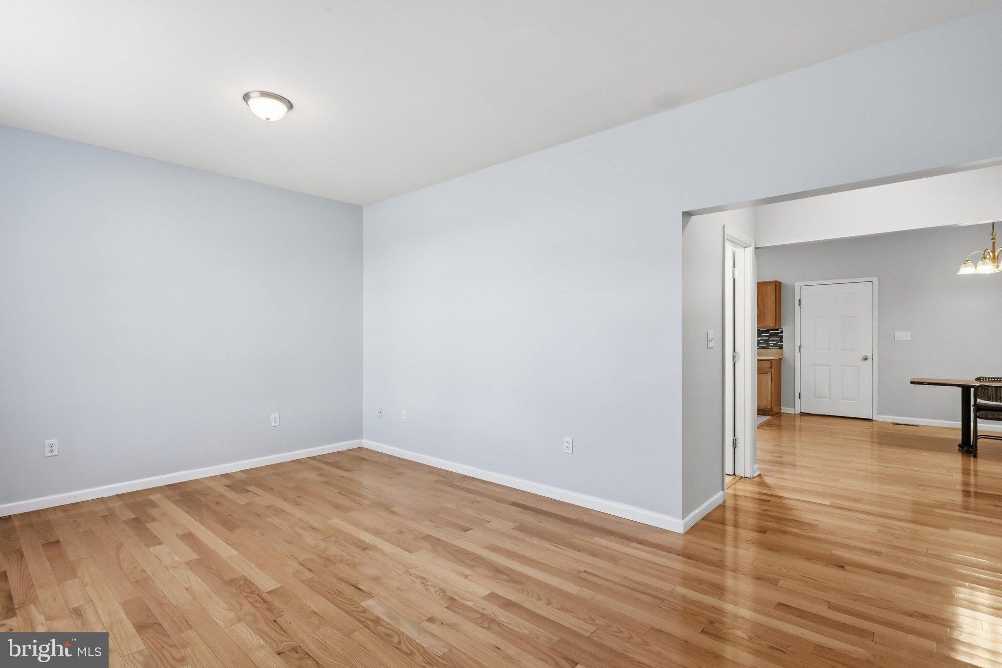 1920 POWELL DRIVE