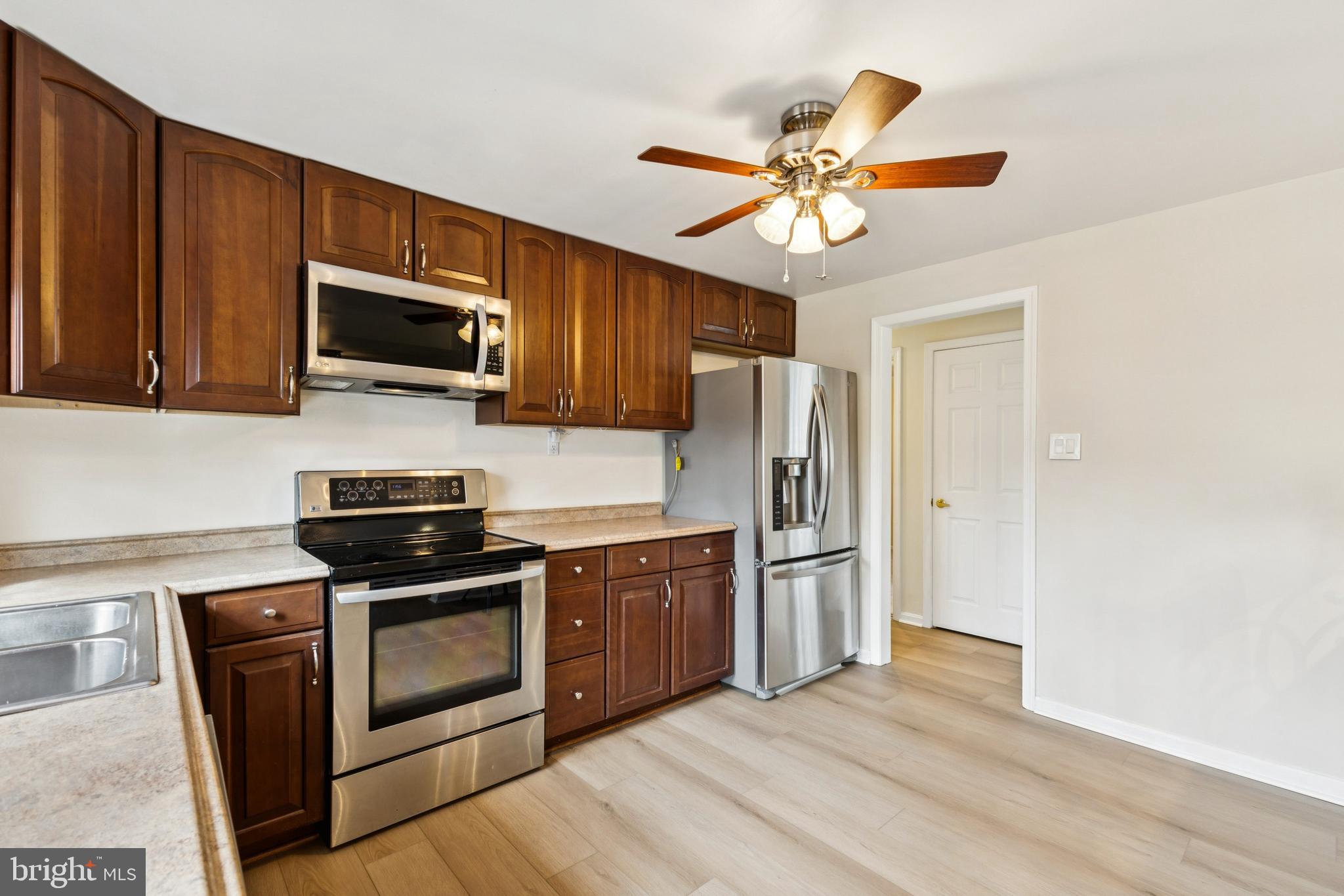 BELLEVUE ESTATES - Residential