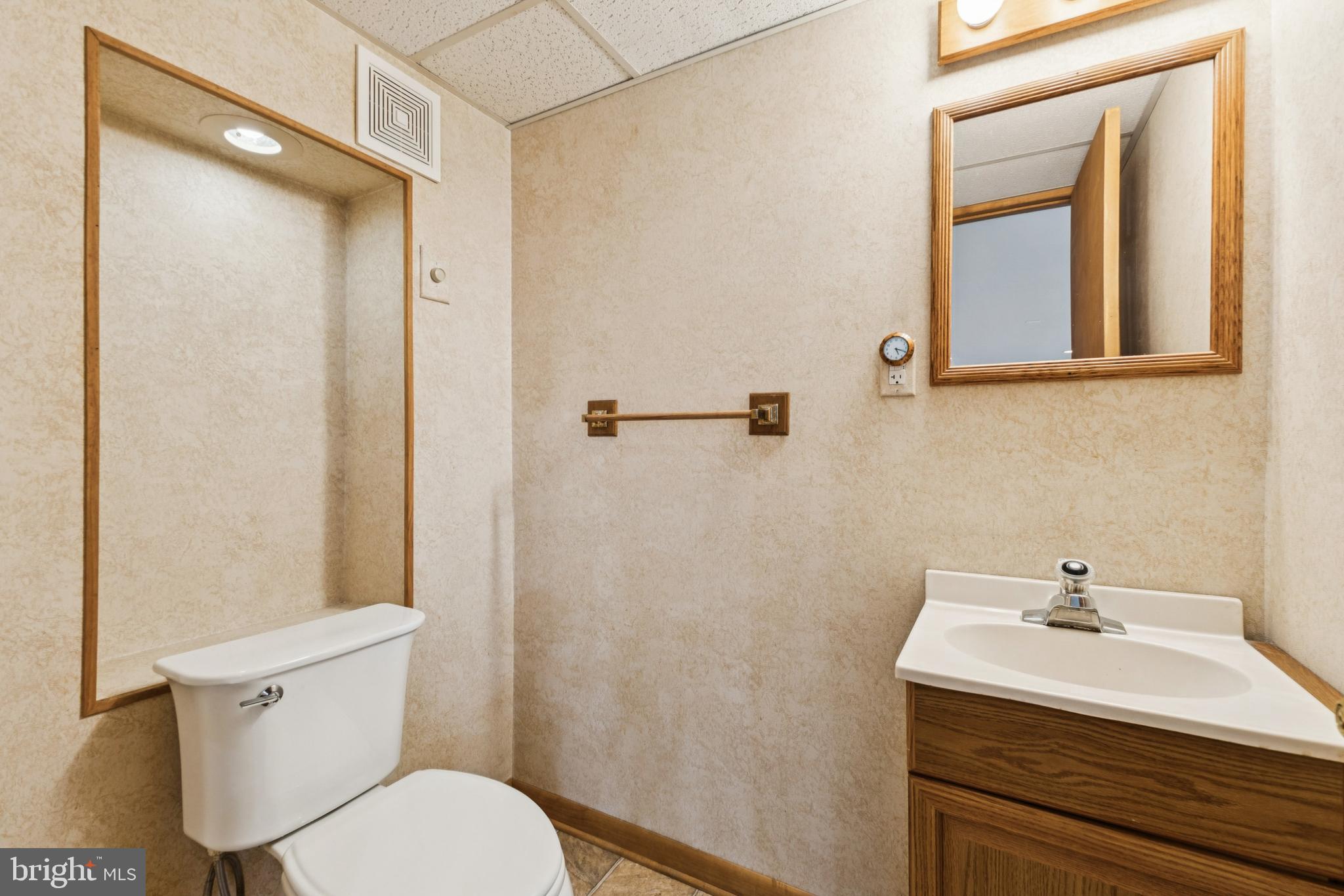 BELLEVUE ESTATES - Residential