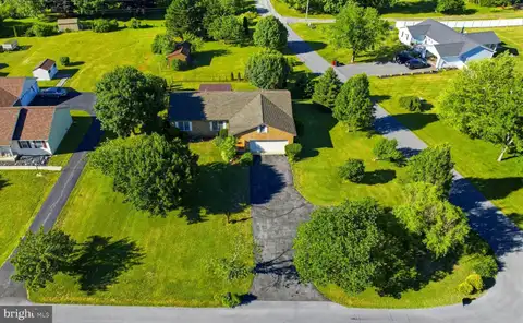 MLS: WVBE2052076