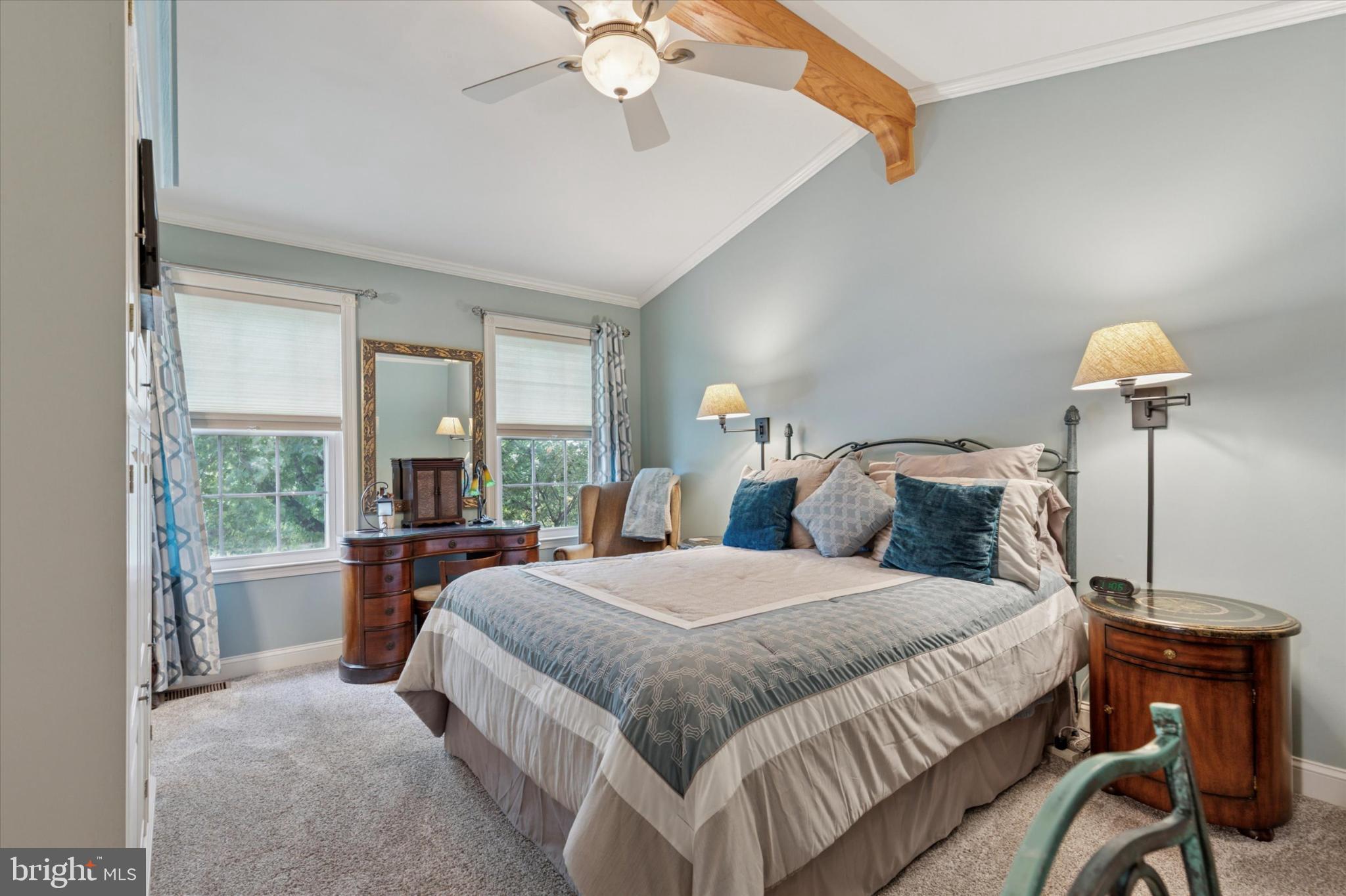 HIDDEN POND - Residential