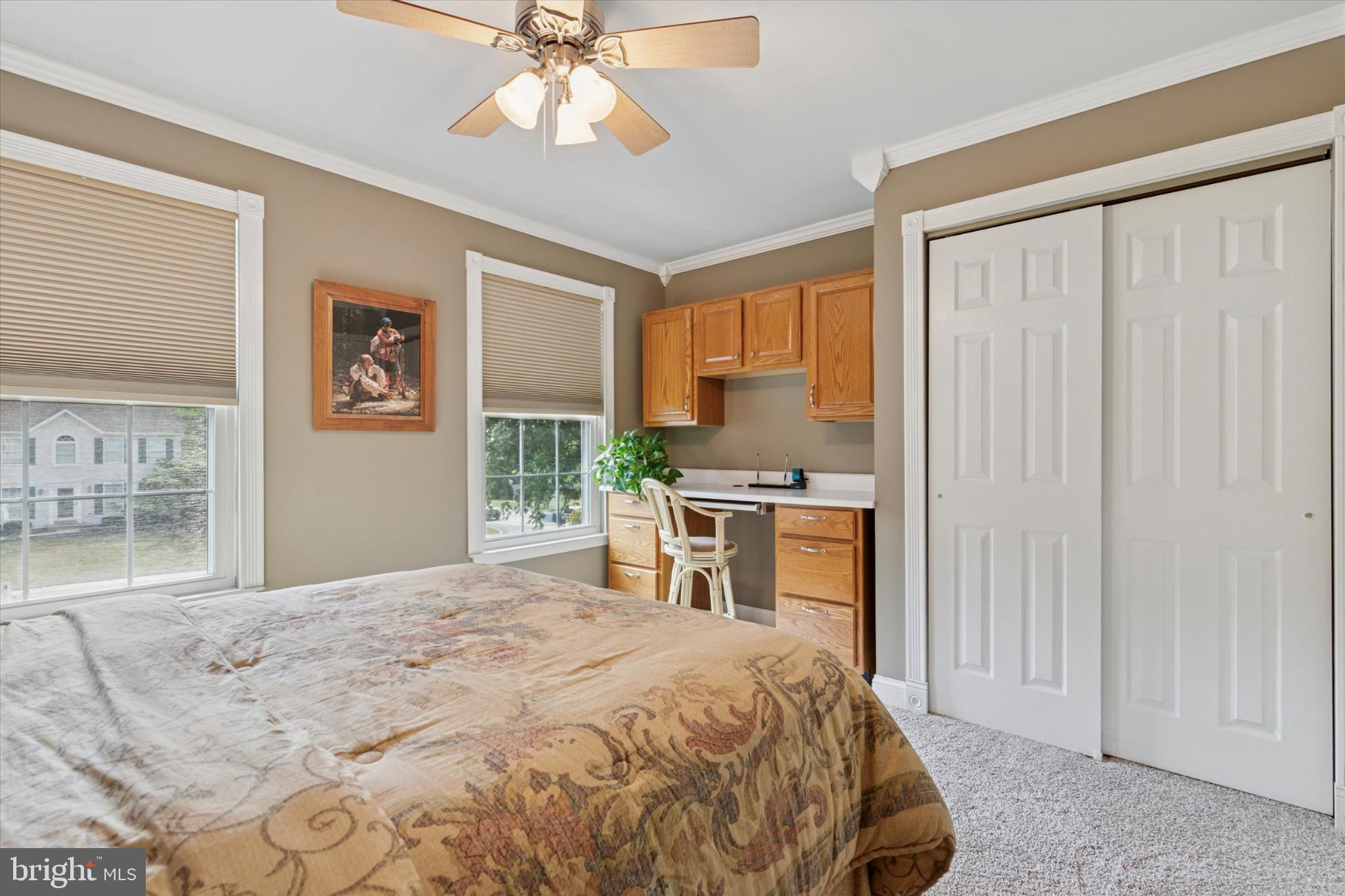 HIDDEN POND - Residential