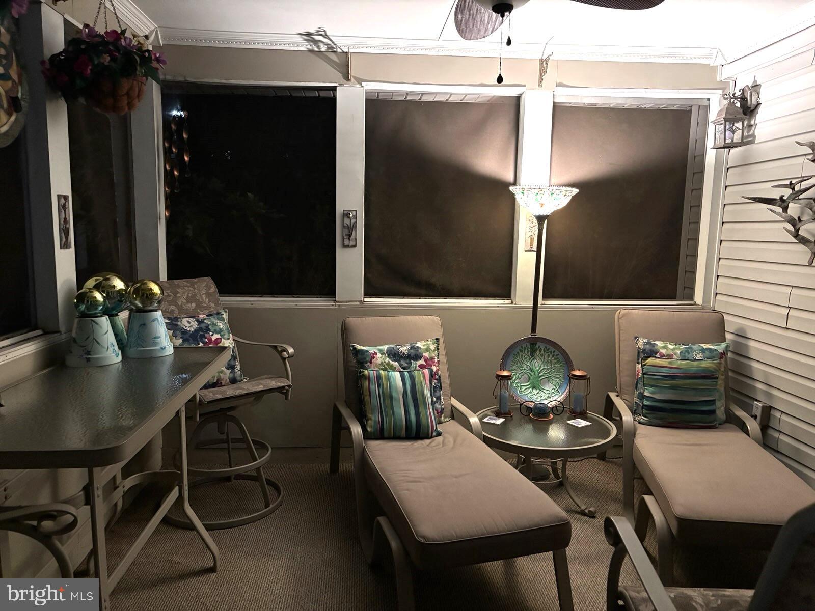 HIDDEN POND - Residential