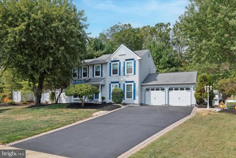 1402 VALLEY VIEW WARRINGTON PA 18976