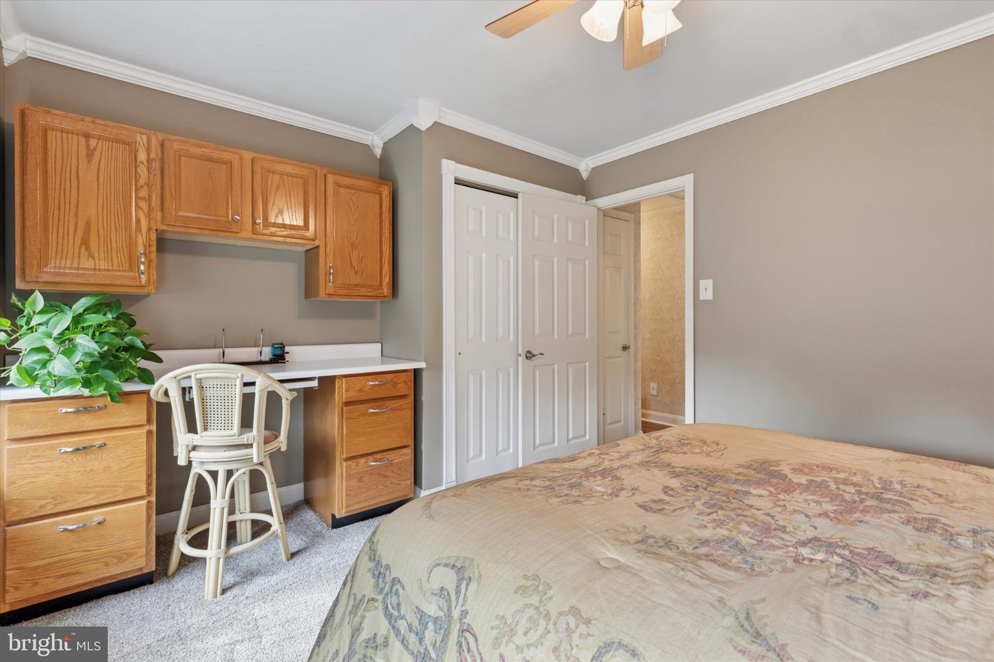 HIDDEN POND - Residential