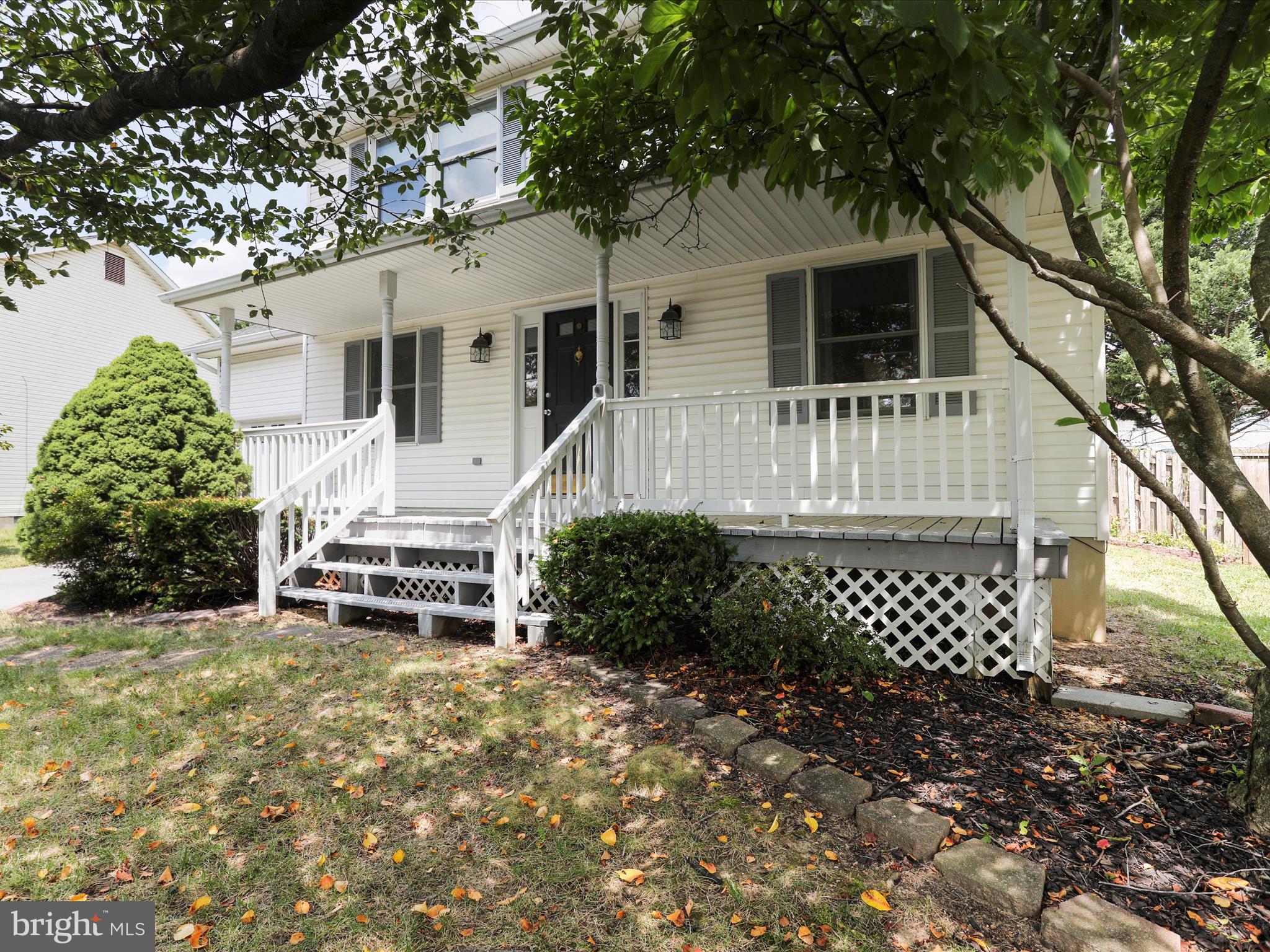 PEMBRIDGE HEIGHTS - Residential