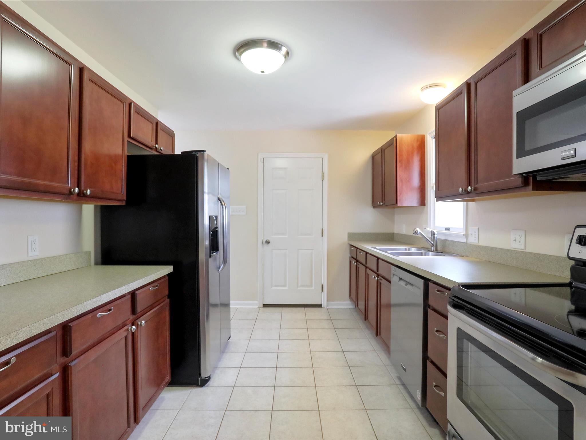 PEMBRIDGE HEIGHTS - Residential