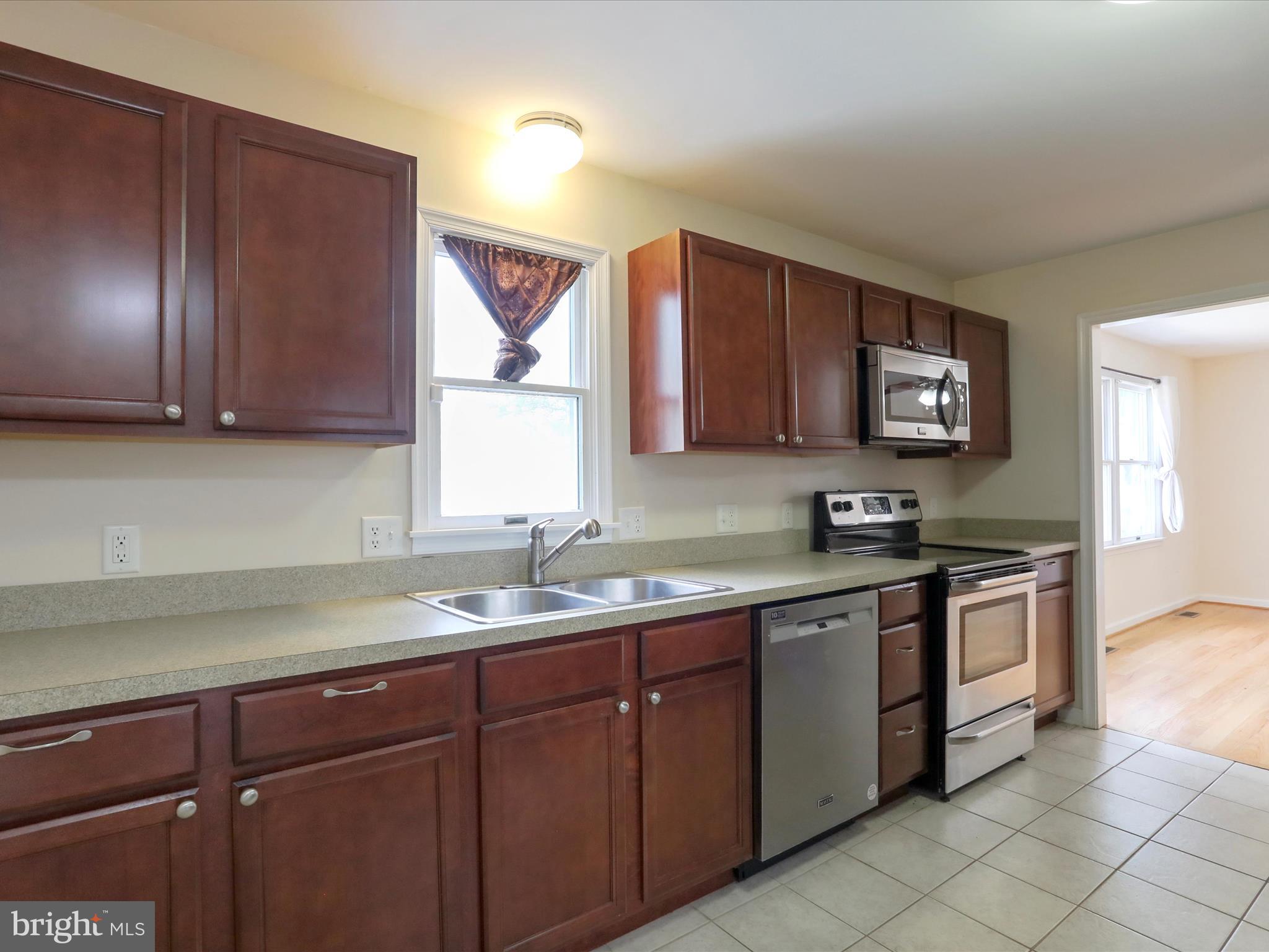 PEMBRIDGE HEIGHTS - Residential