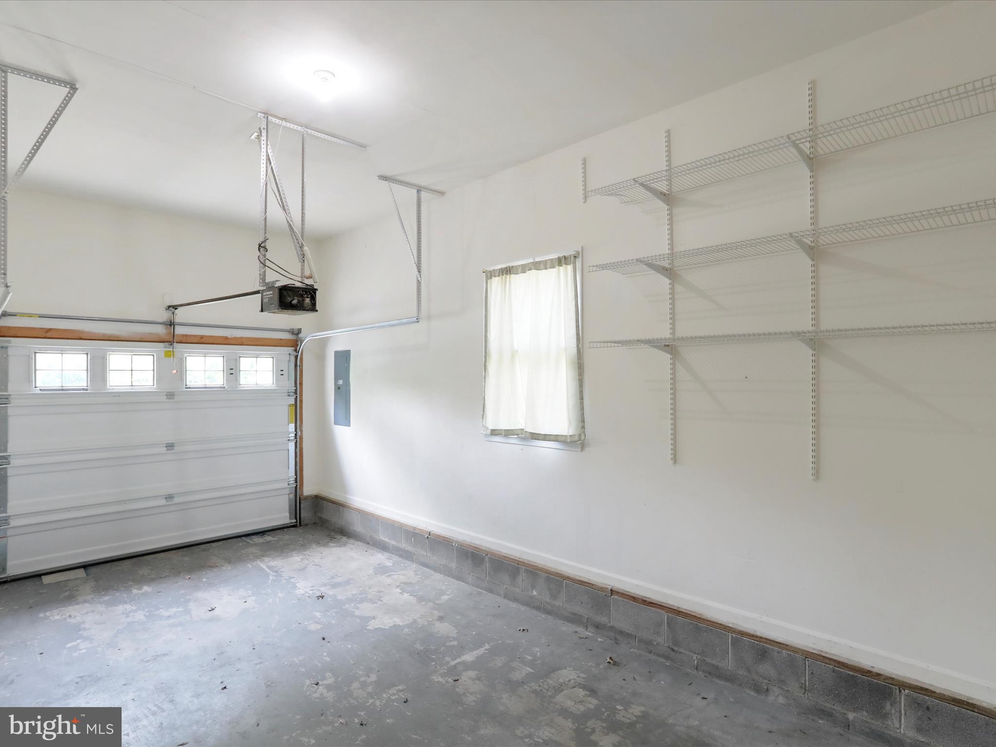 PEMBRIDGE HEIGHTS - Residential