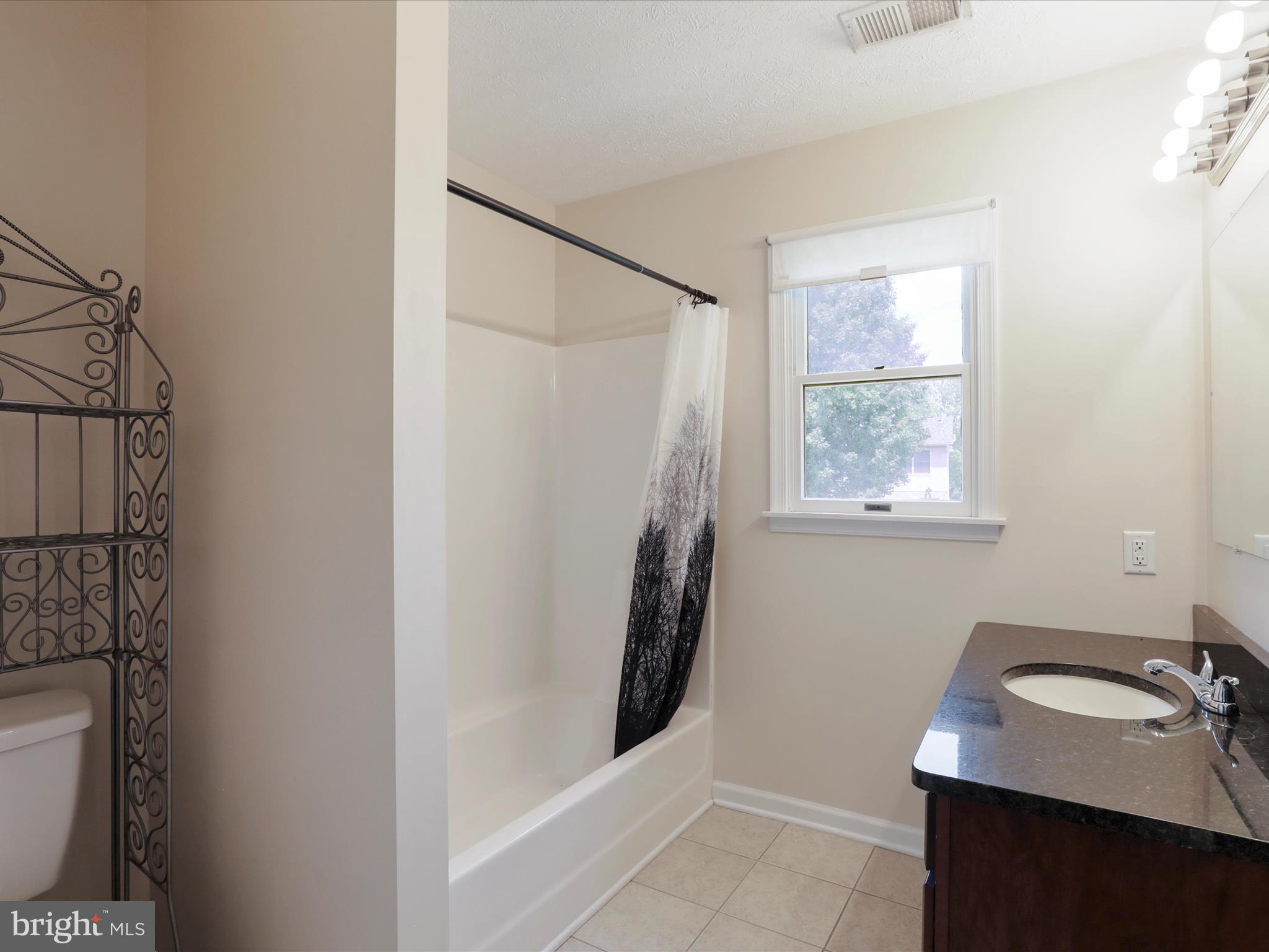 PEMBRIDGE HEIGHTS - Residential