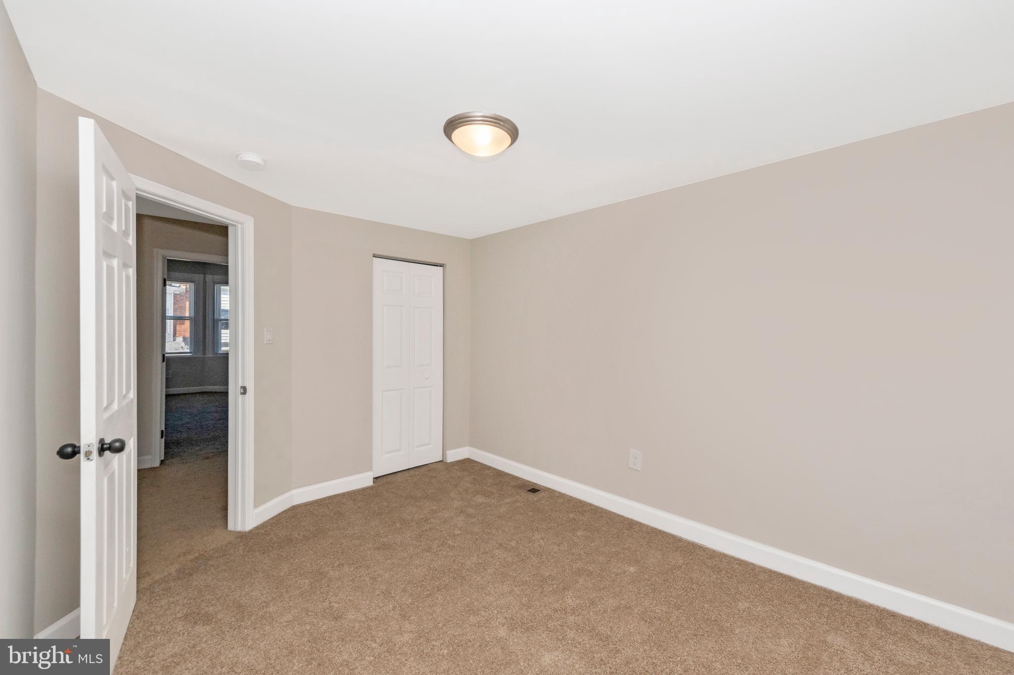 SANDTOWN-WINCHESTER - Residential