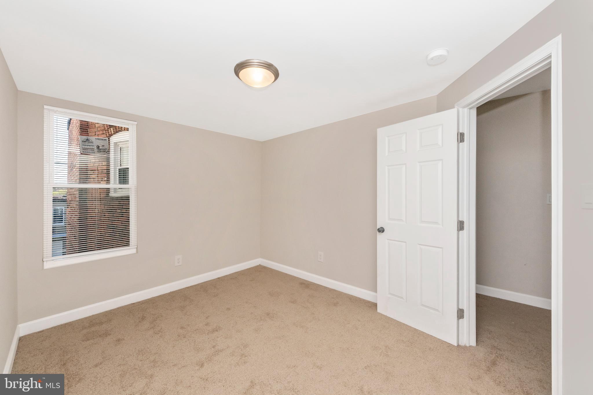 SANDTOWN-WINCHESTER - Residential