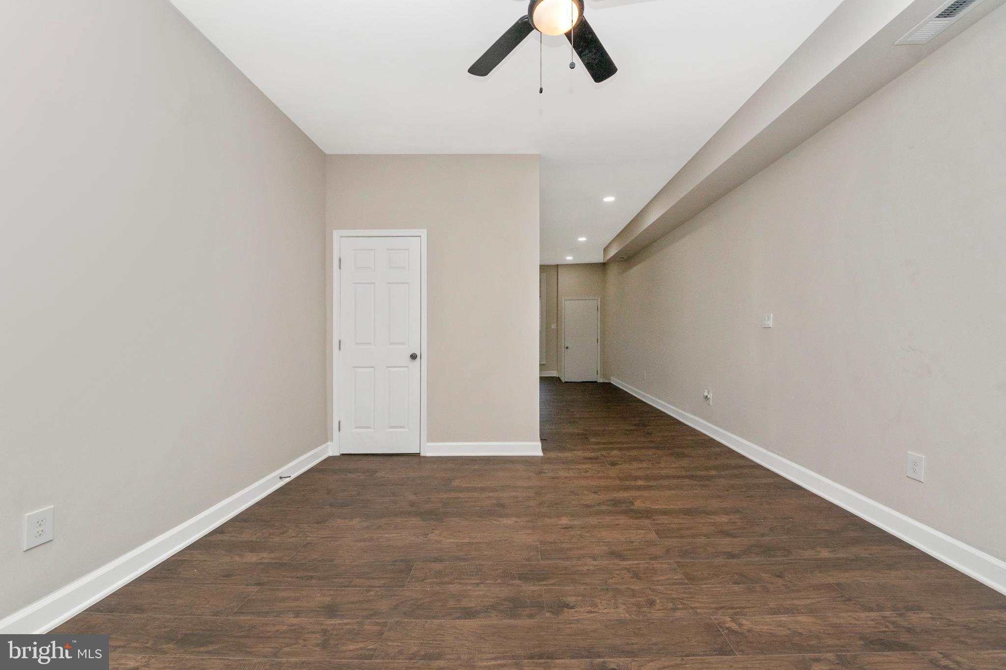 SANDTOWN-WINCHESTER - Residential