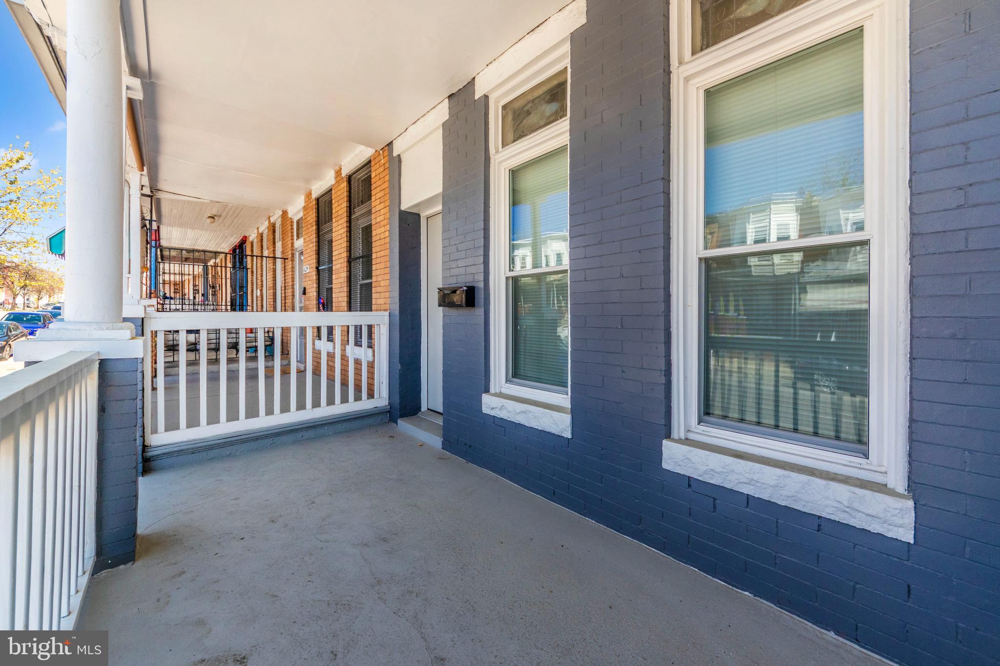 SANDTOWN-WINCHESTER - Residential