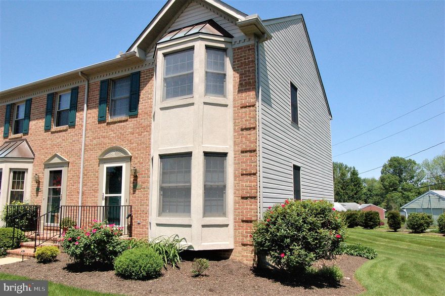 ManheimTownship End Unit Townhome with a park-like setting in desirable Cobblestone Development.  Boasting over 2000 square feet in total living space, including a finished lower level.  Convenient first- floor laundry, Large Master bedroom with walk-in closet, double vanity in bathroom and a abundance of storage.