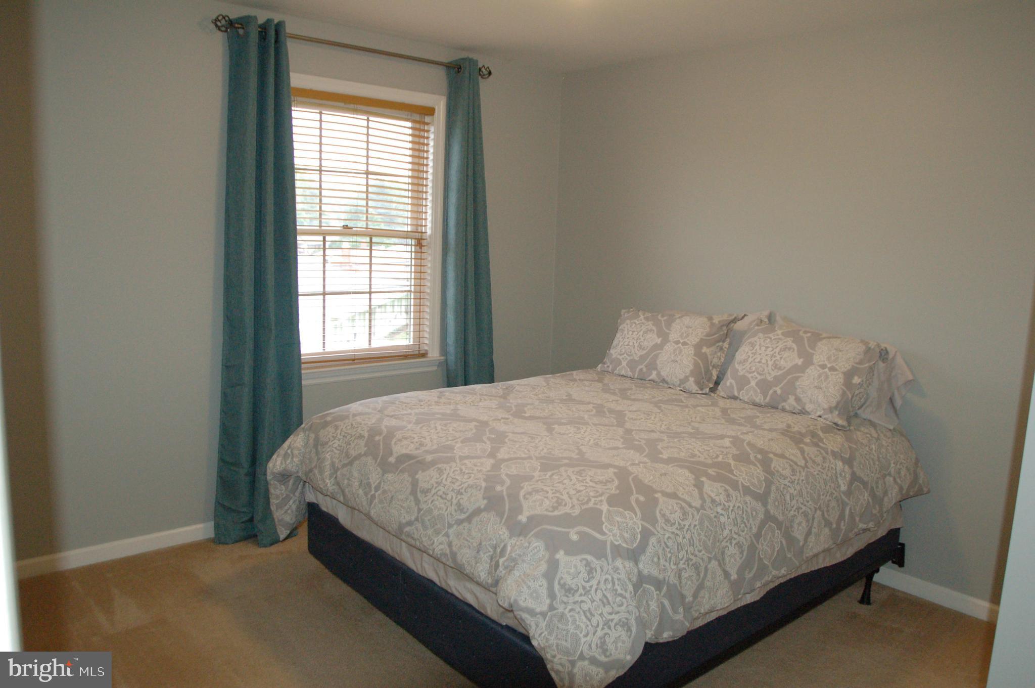 COBBLESTONE COURT - Residential