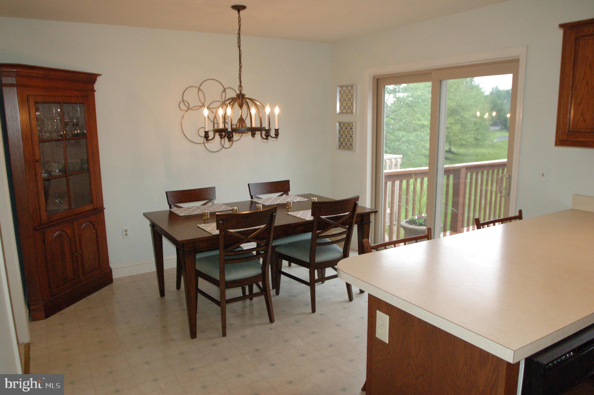 COBBLESTONE COURT - Residential