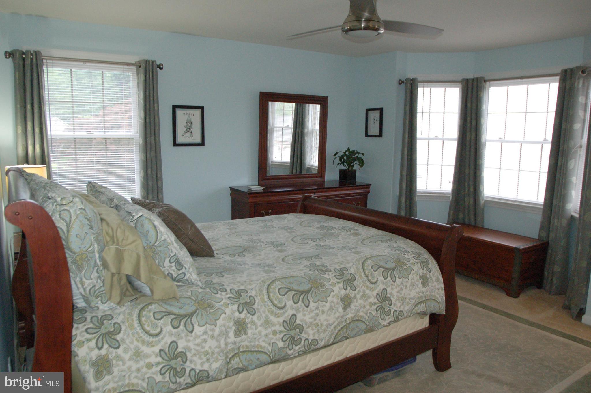 COBBLESTONE COURT - Residential