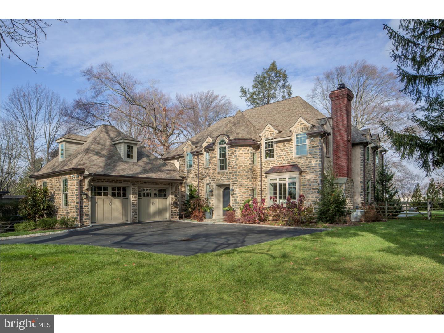CHESTNUT HILL - Residential