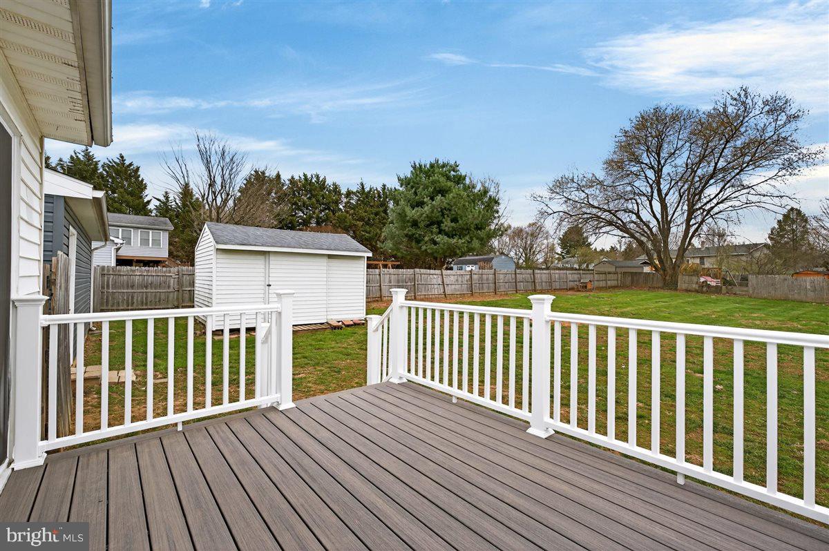 HOLLAND ACRES - Residential