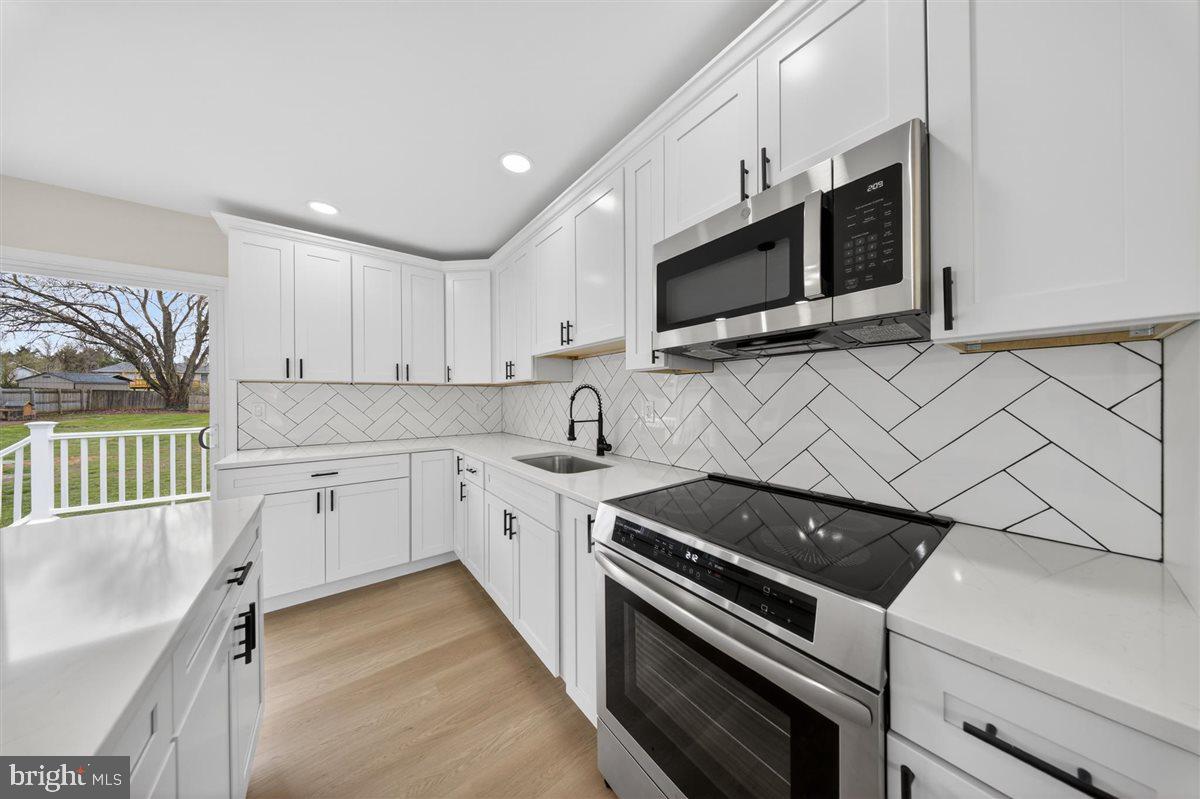 HOLLAND ACRES - Residential