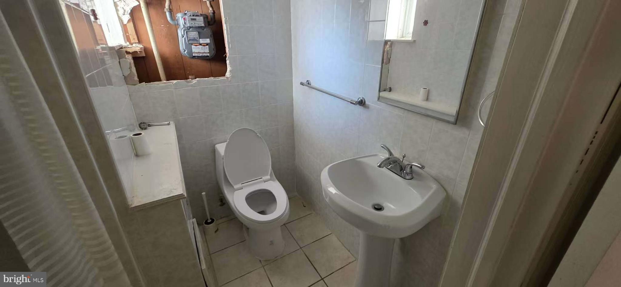 PHILADELPHIA - Residential