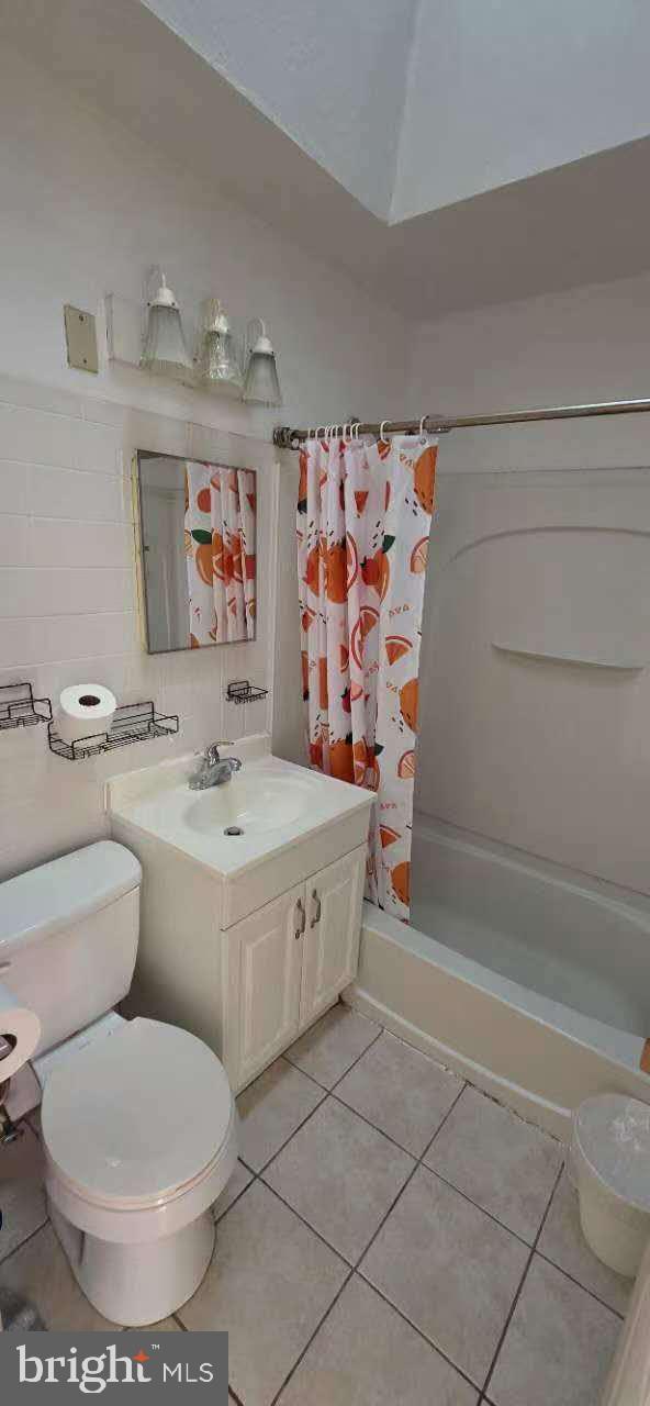 PHILADELPHIA - Residential