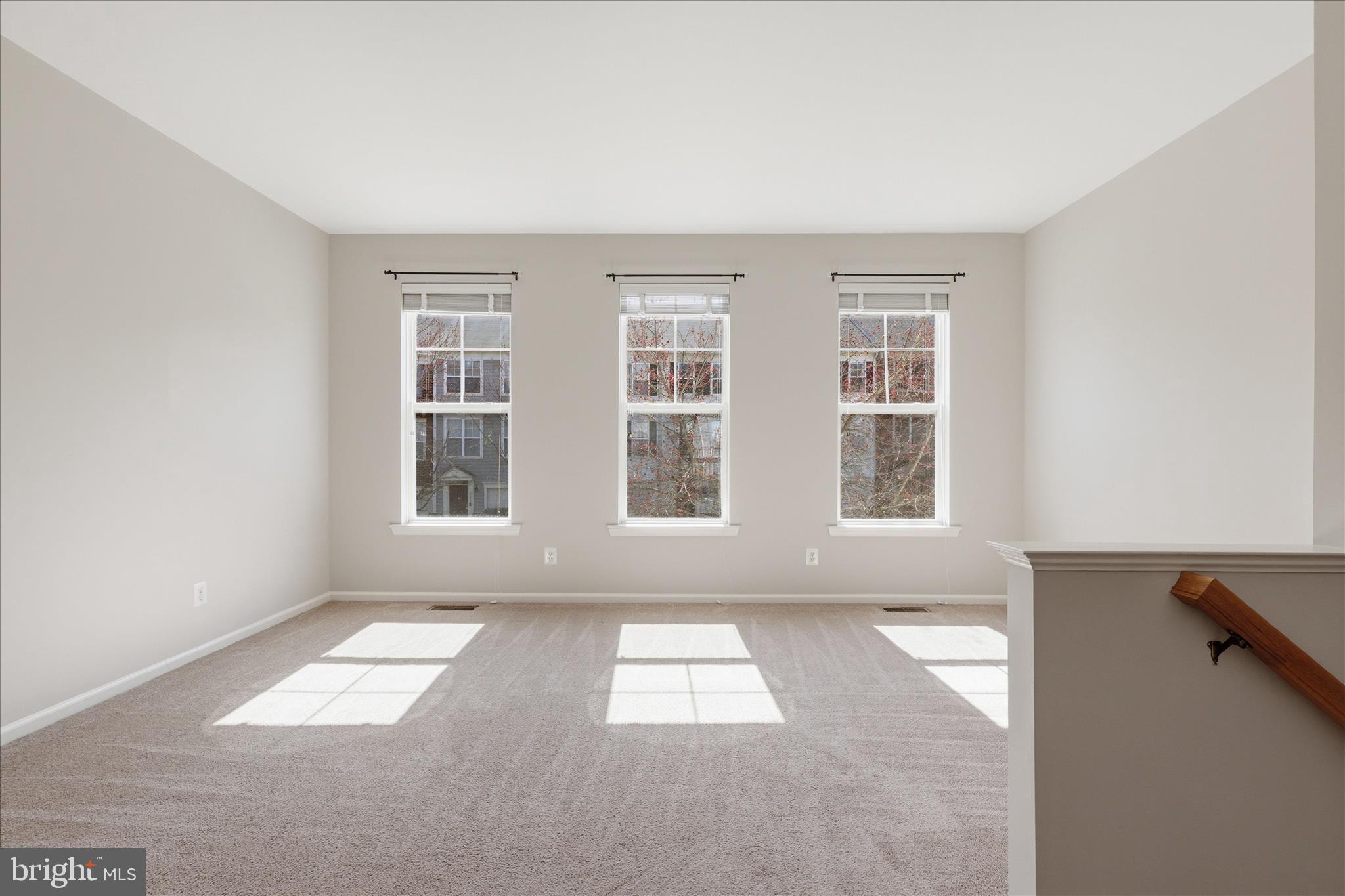 SIGNATURE AT BROADLANDS - Residential