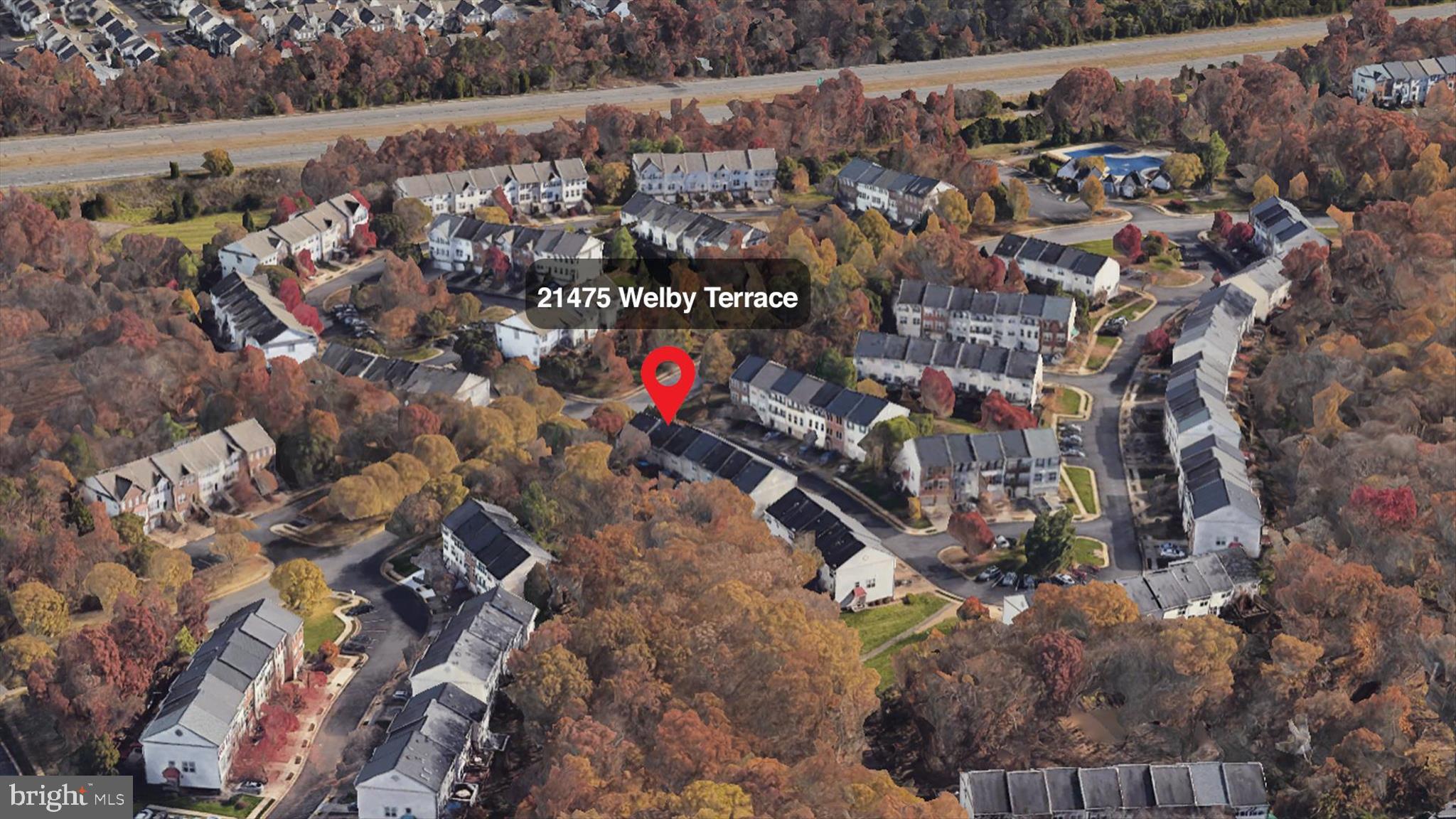 SIGNATURE AT BROADLANDS - Residential