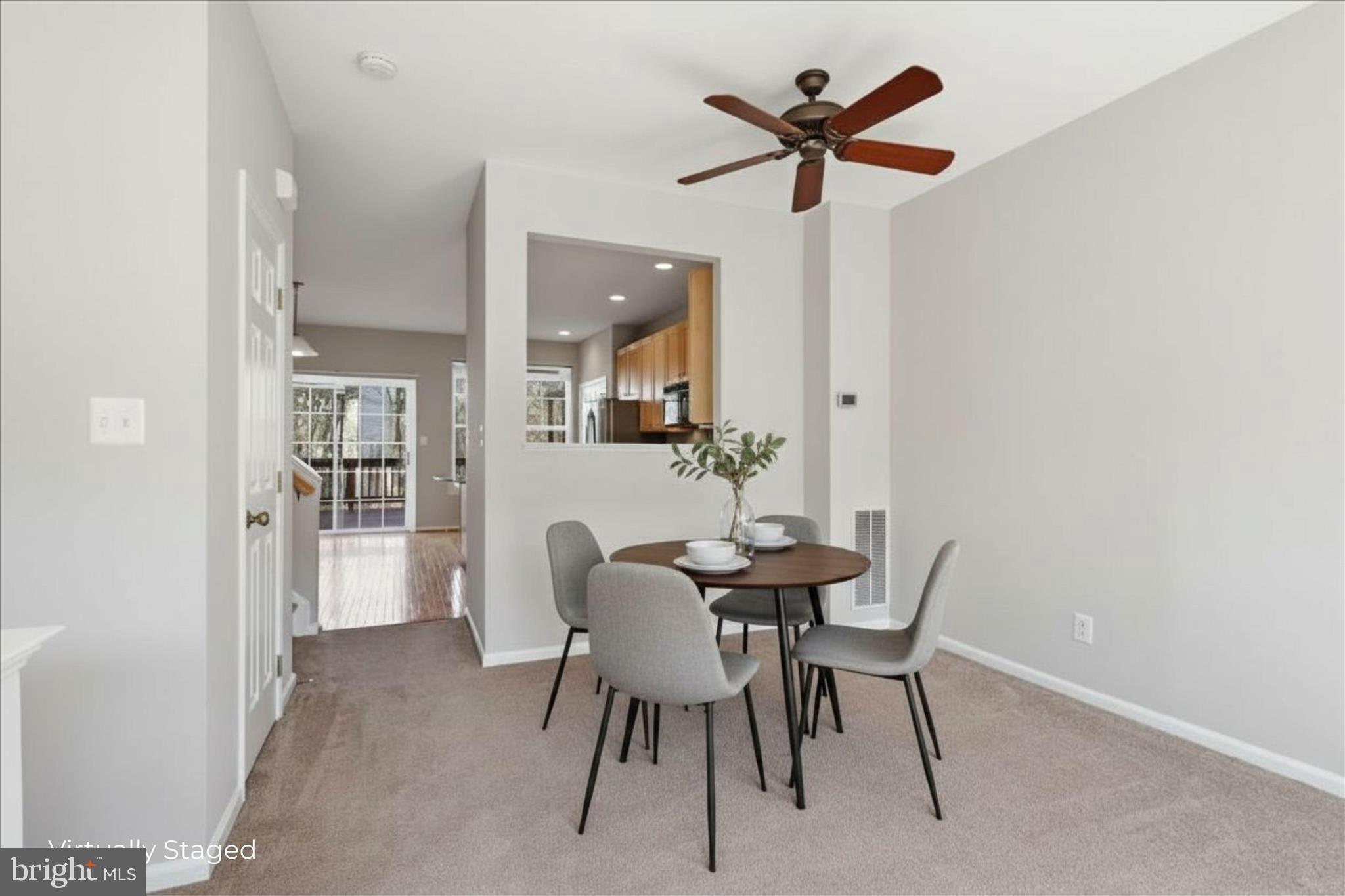 SIGNATURE AT BROADLANDS - Residential