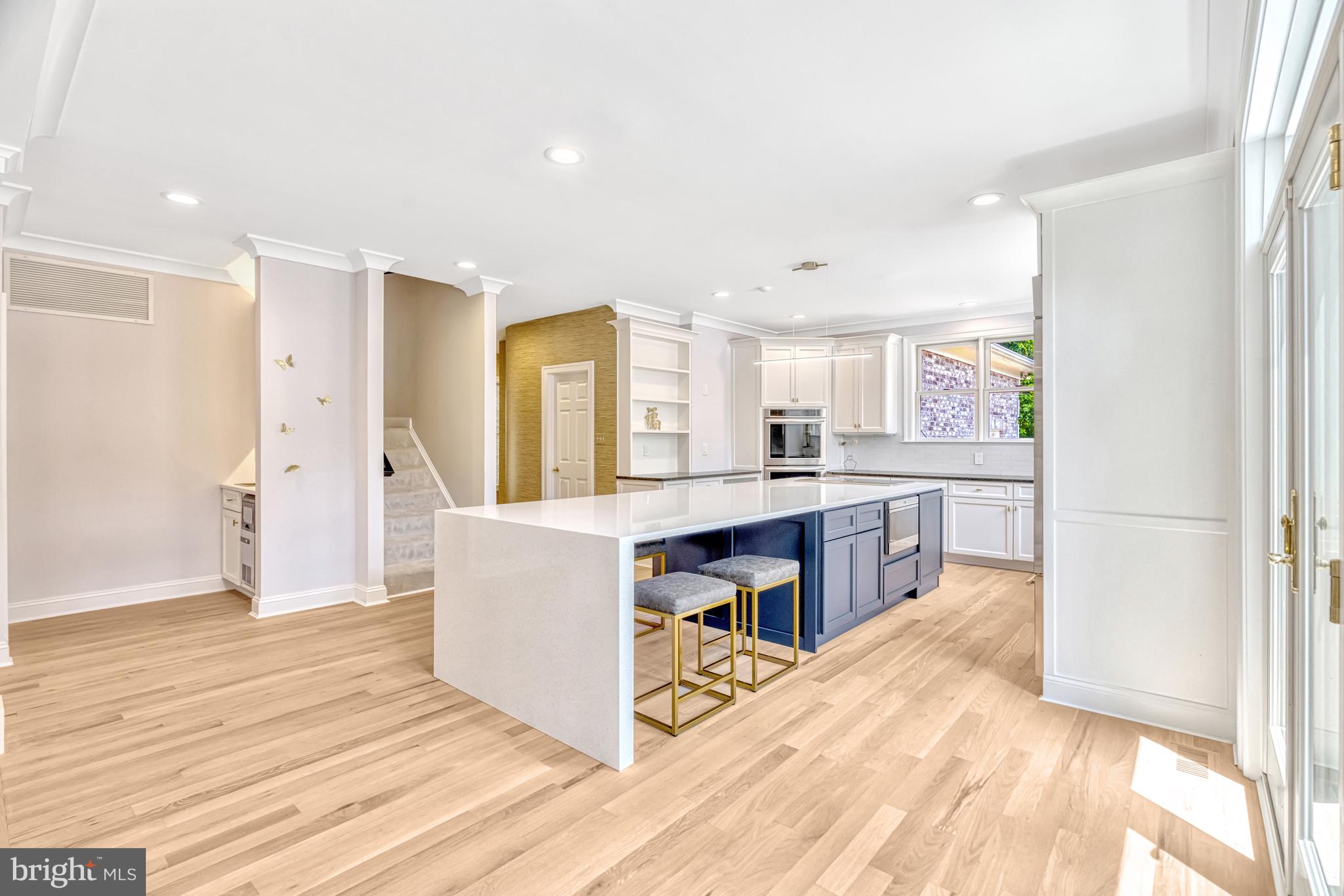 BEACON HILL - Residential