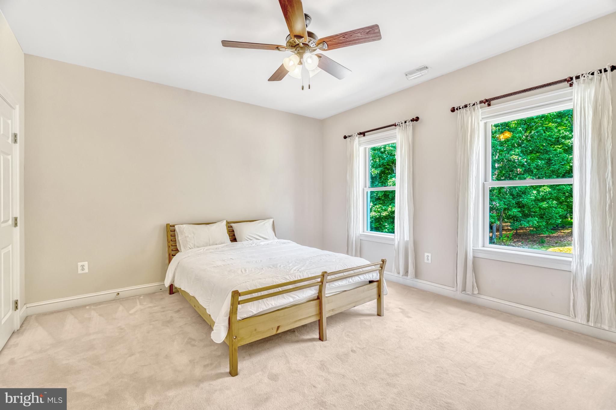 BEACON HILL - Residential