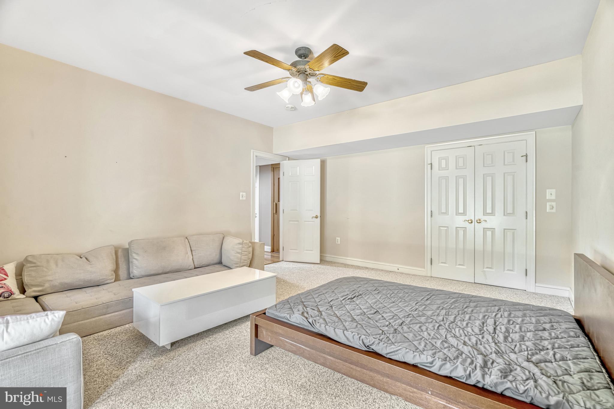 BEACON HILL - Residential